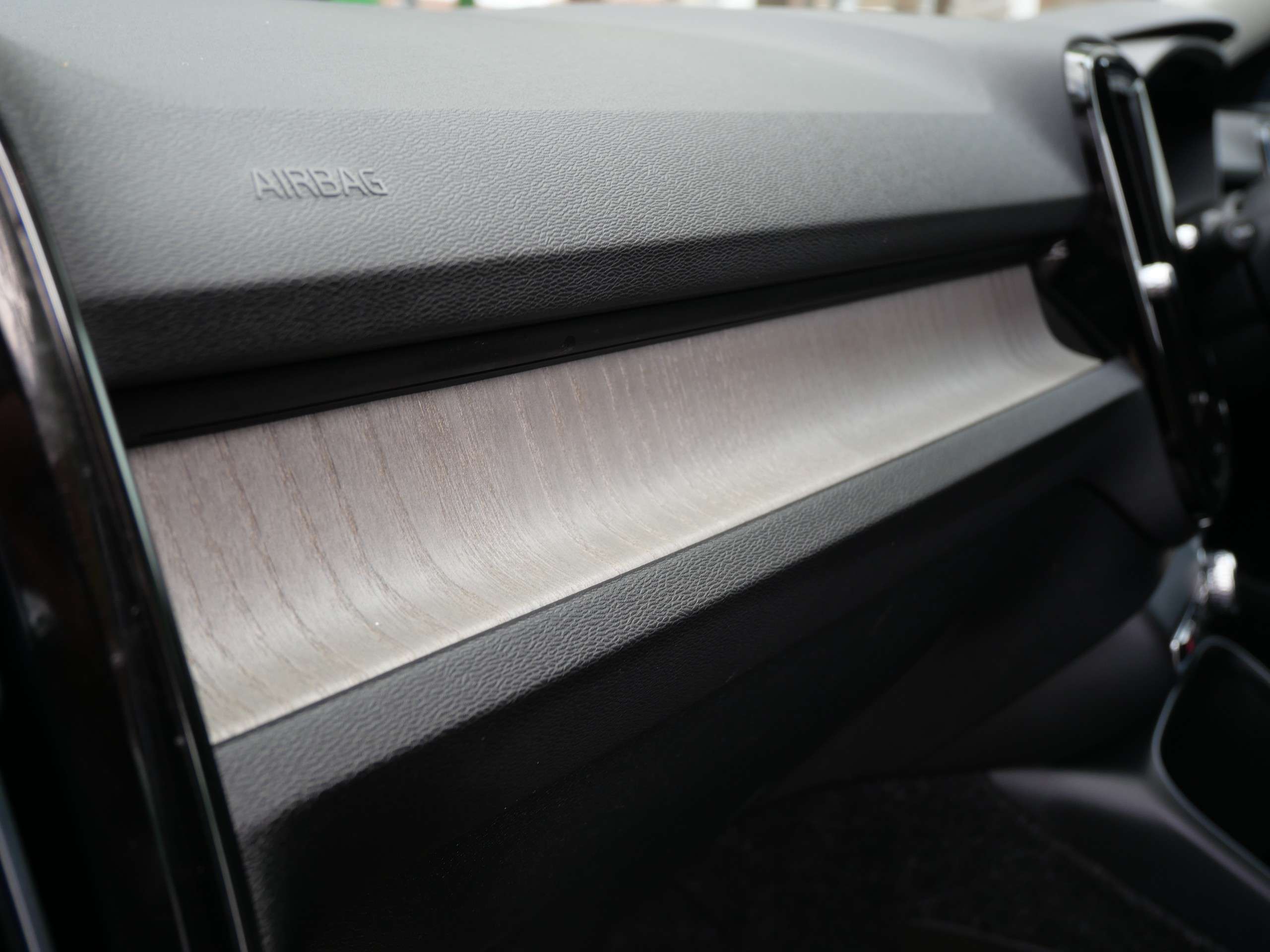 2020 VOLVO XC40 2020 VOLVO XC40