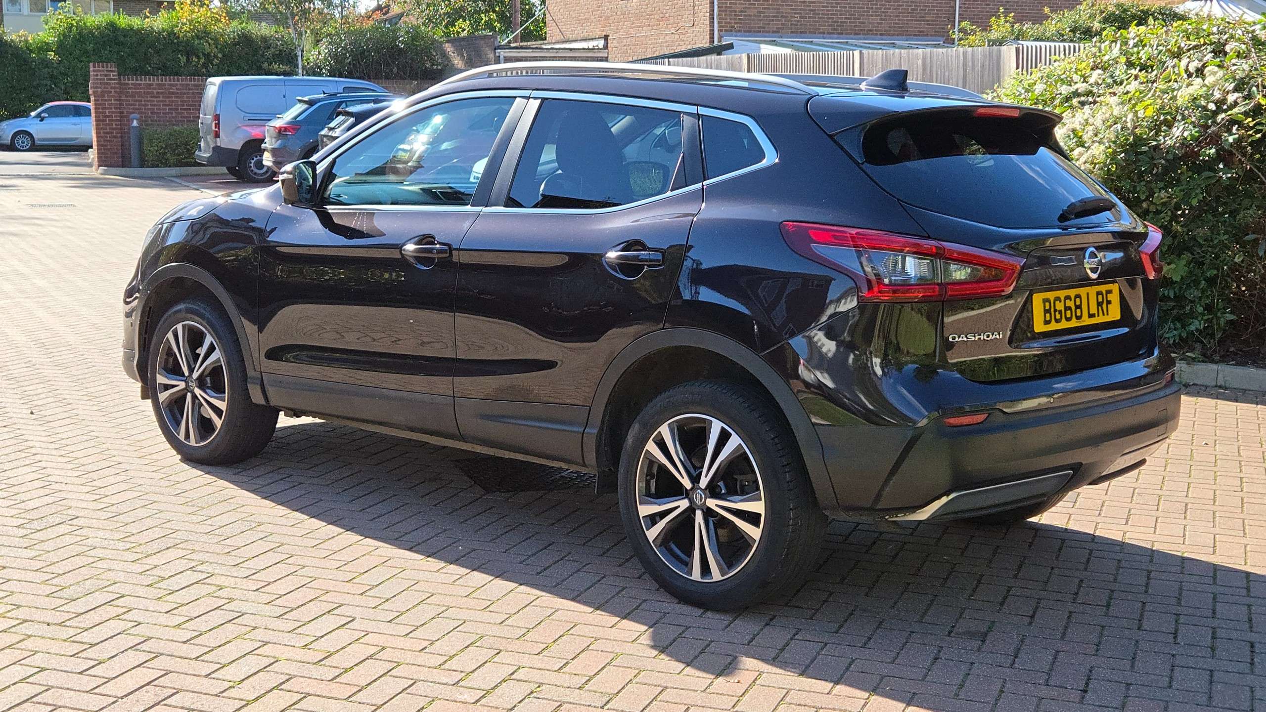 A 2018 NISSAN QASHQAI 1.3 DIG-T N-Connecta Euro 6 (s/s) 5dr 1 Owner 44000 Miles A 2018 NISSAN QASHQAI 1.3 DIG-T N-Connecta Euro 6 (s/s) 5dr 1 Owner 44000 Miles