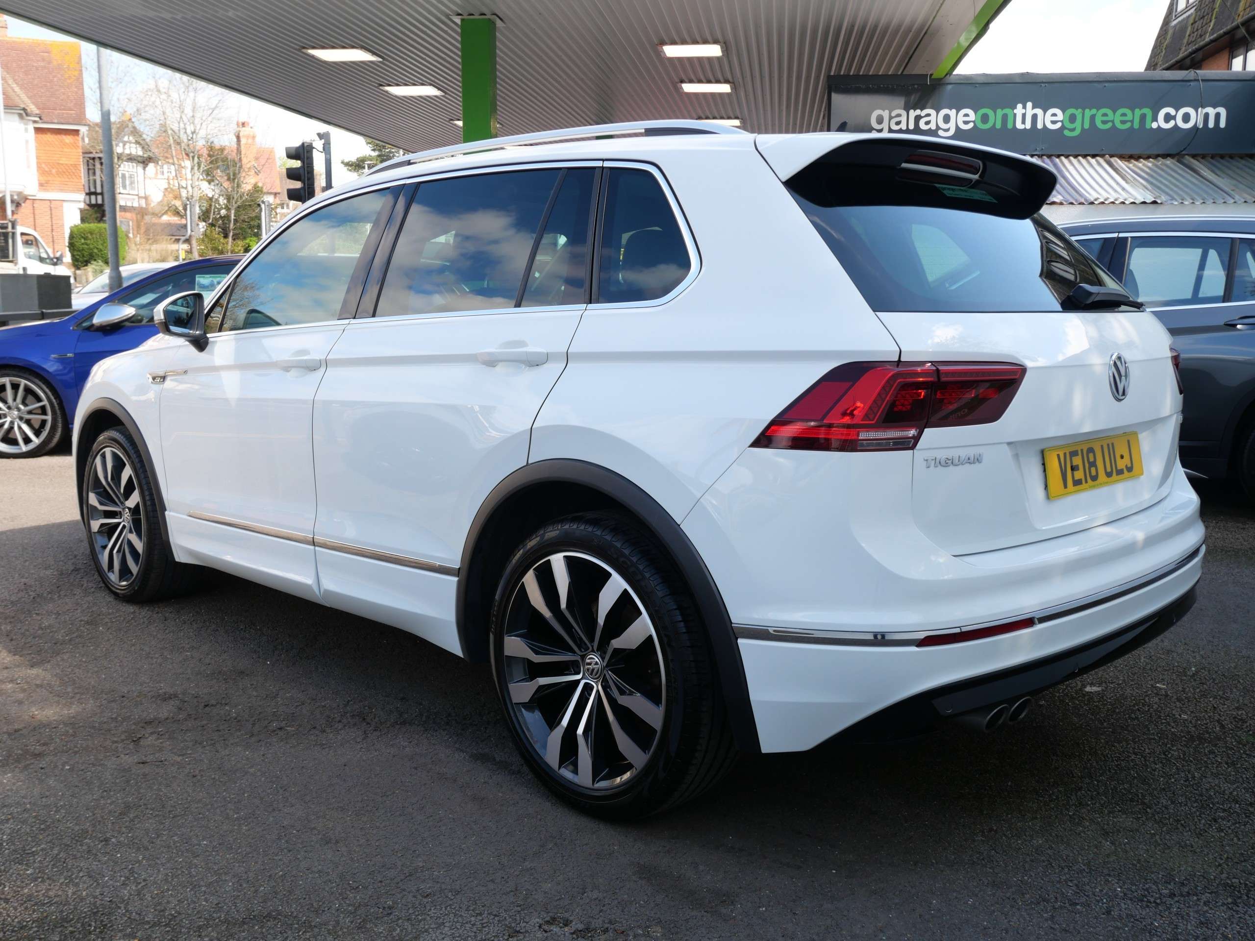 2018 VOLKSWAGEN TIGUAN 2018 VOLKSWAGEN TIGUAN