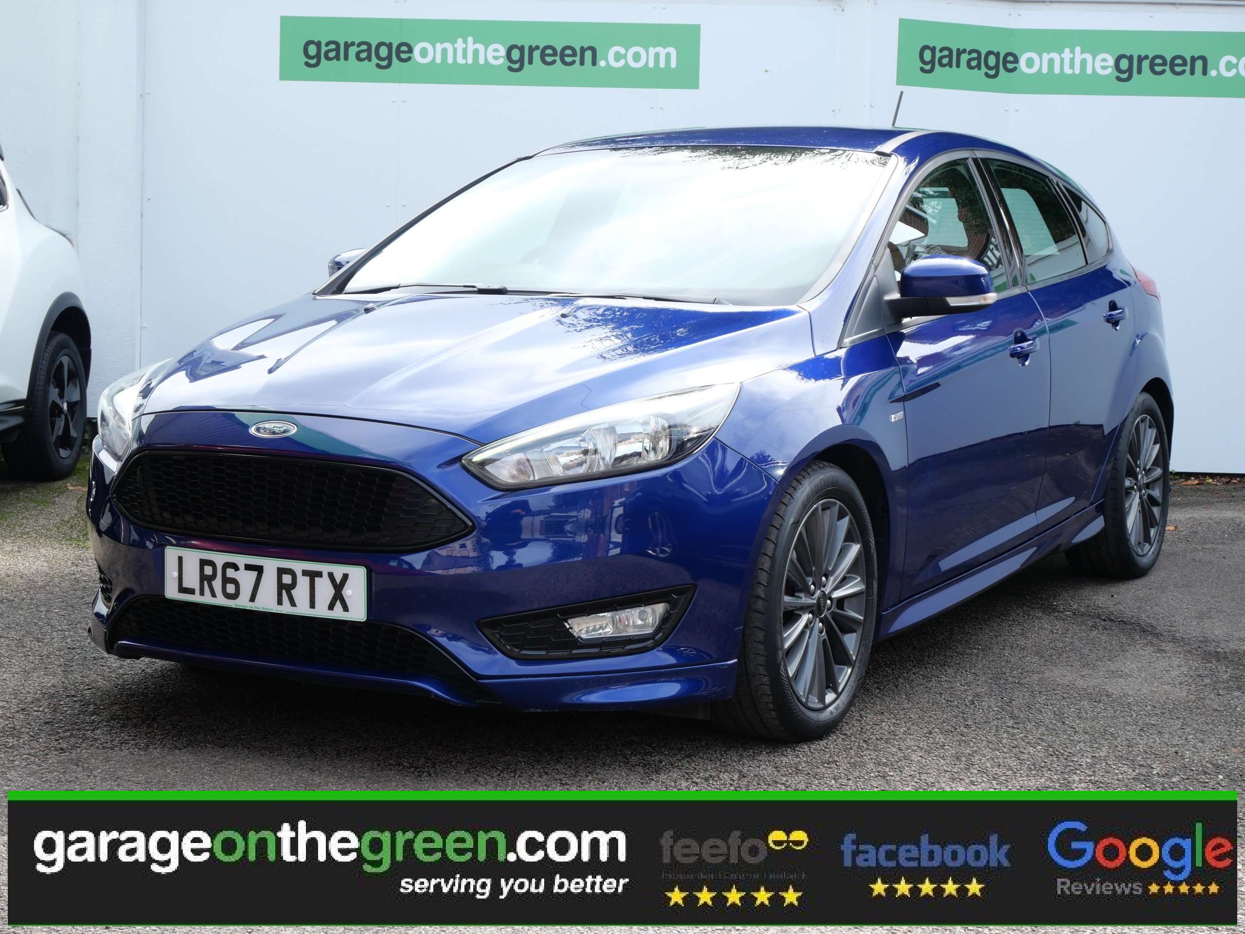 A 2017 FORD FOCUS 1.0T EcoBoost ST-Line Auto Euro 6 (s/s) 5dr 47000 Miles A 2017 FORD FOCUS 1.0T EcoBoost ST-Line Auto Euro 6 (s/s) 5dr 47000 Miles