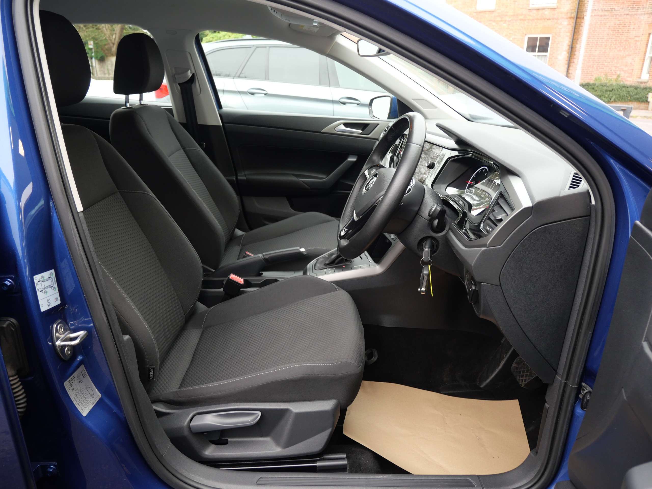 2018 VOLKSWAGEN POLO 2018 VOLKSWAGEN POLO