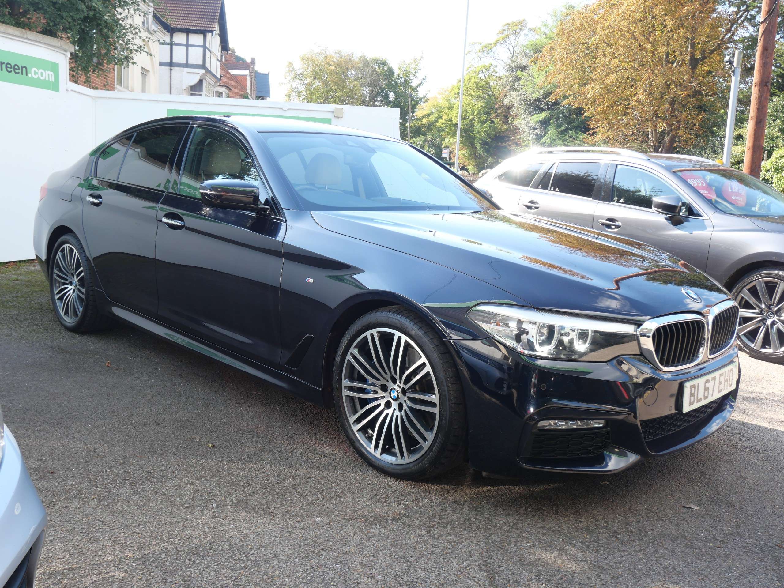 A 2017 BMW 5 SERIES 3.0 530d M Sport Auto Euro 6 (s/s) (265 ps) 4dr A 2017 BMW 5 SERIES 3.0 530d M Sport Auto Euro 6 (s/s) (265 ps) 4dr