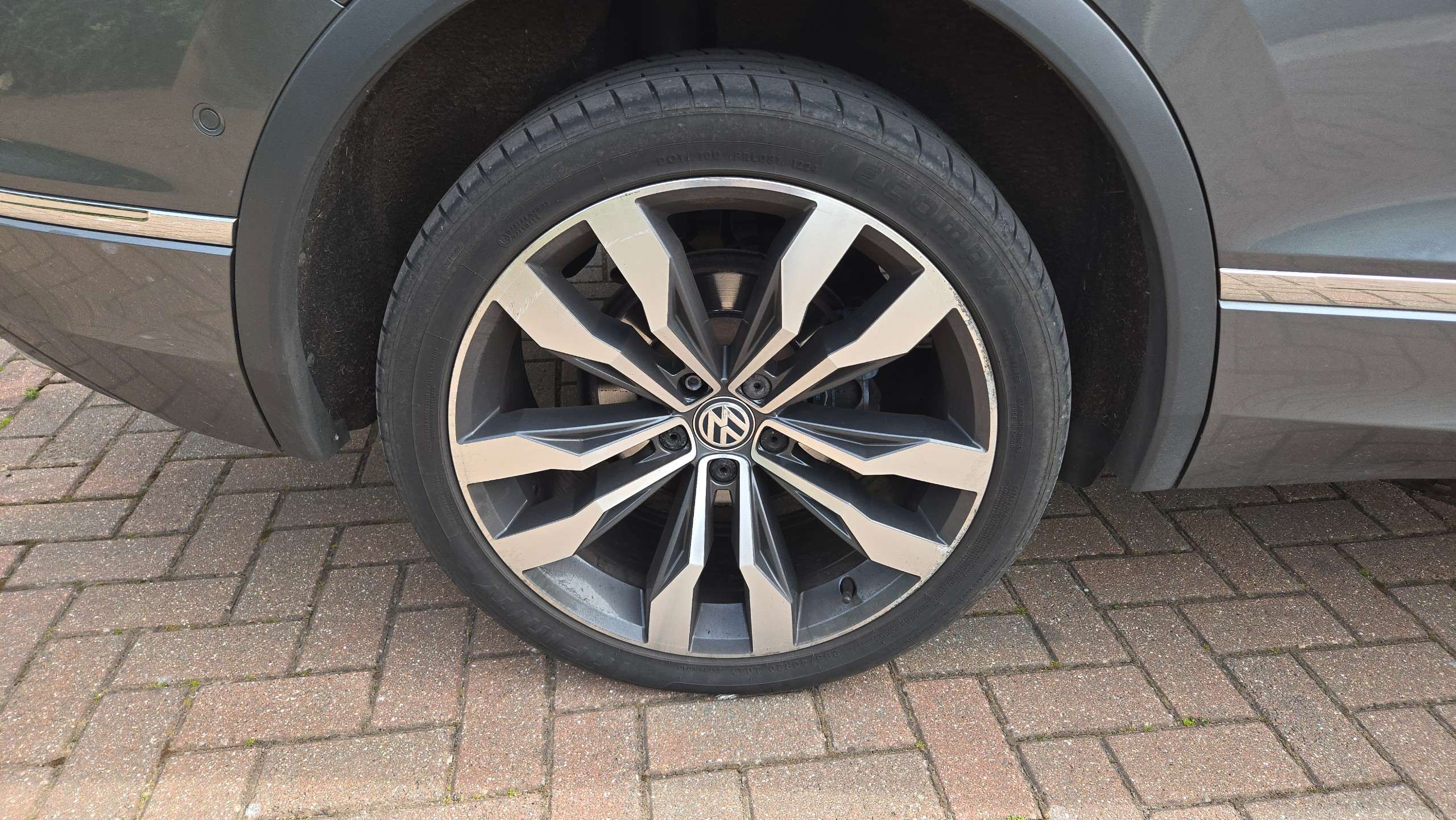 2019 VOLKSWAGEN TIGUAN 2019 VOLKSWAGEN TIGUAN