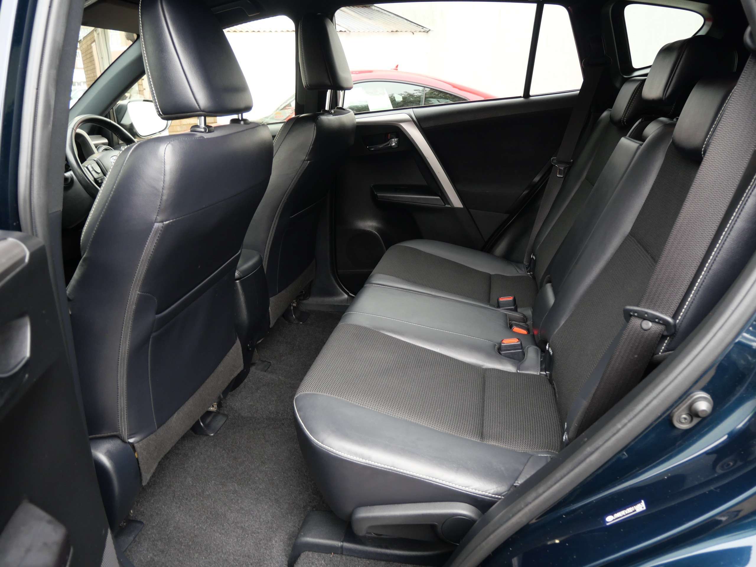 2017 TOYOTA RAV4 2017 TOYOTA RAV4