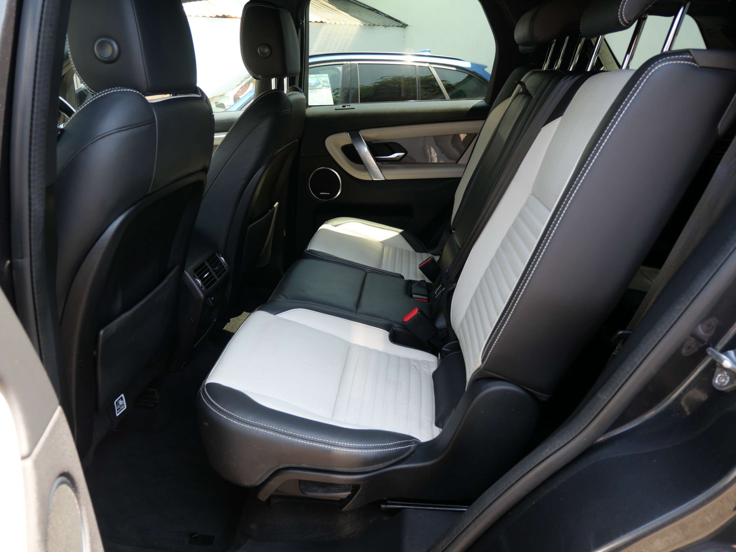 2019 LAND ROVER DISCOVERY SPORT 2019 LAND ROVER DISCOVERY SPORT