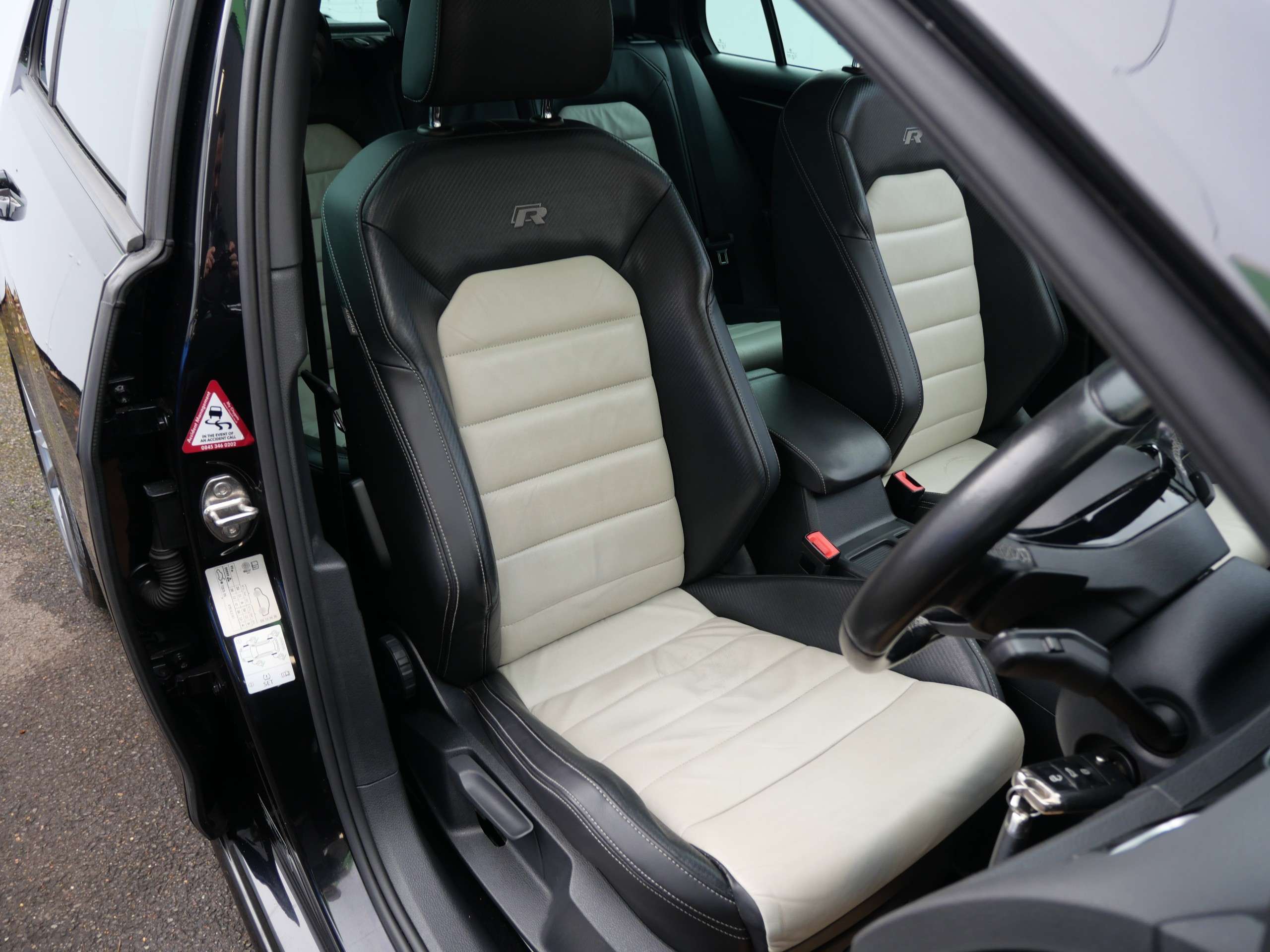 2016 VOLKSWAGEN GOLF 2016 VOLKSWAGEN GOLF