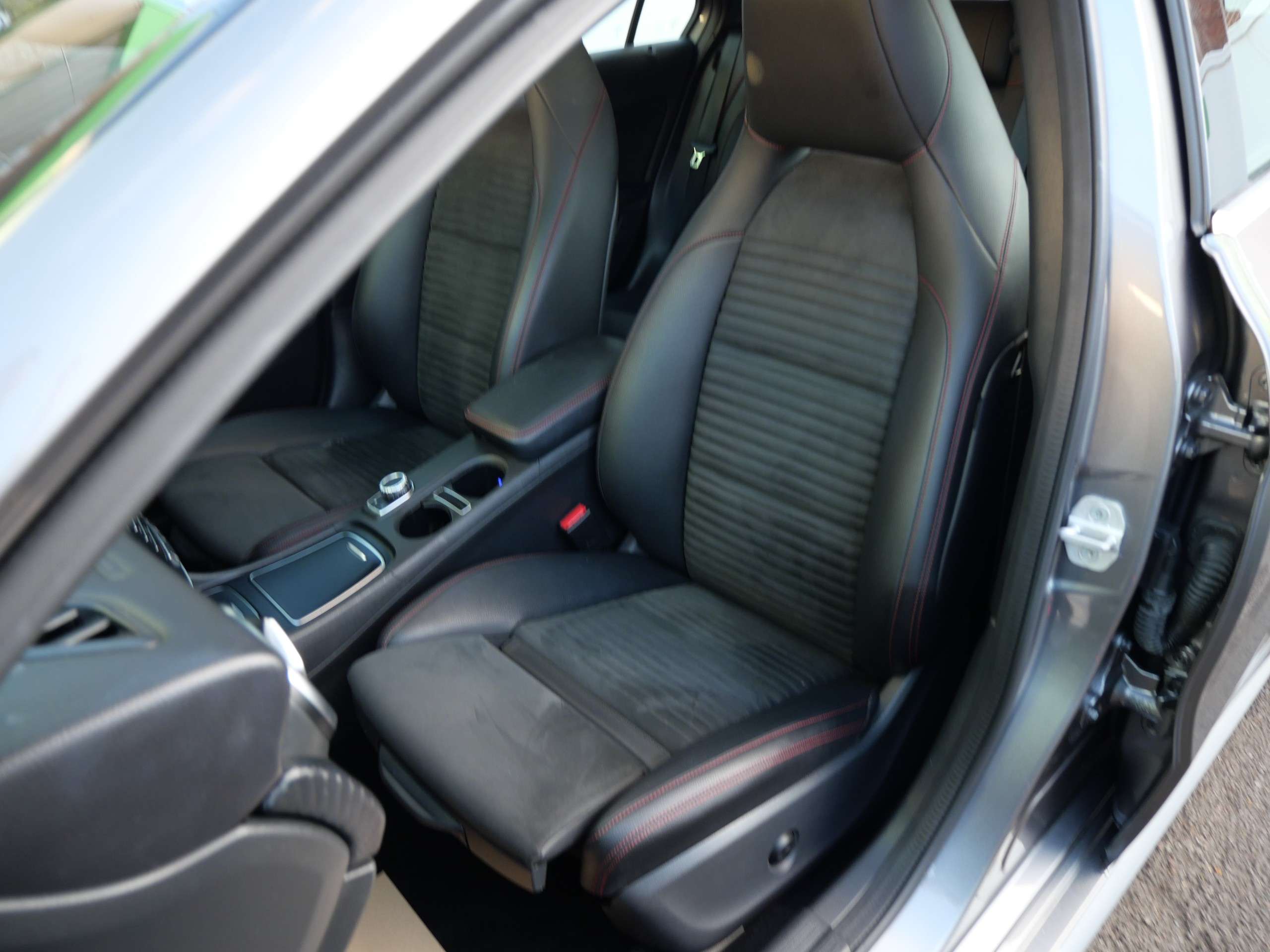 2017 MERCEDES-BENZ A CLASS 2017 MERCEDES-BENZ A CLASS