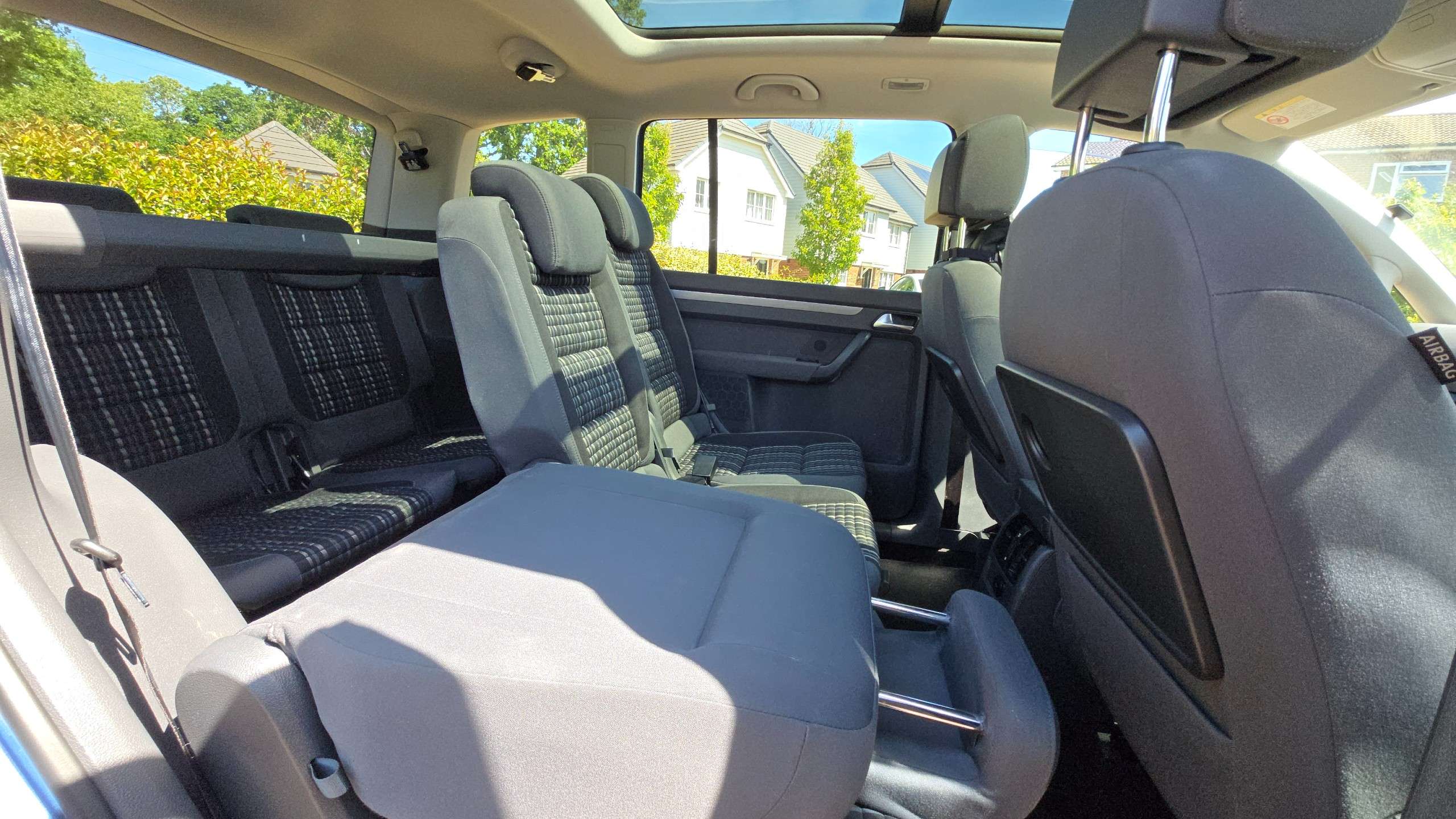 2014 VOLKSWAGEN TOURAN 2014 VOLKSWAGEN TOURAN