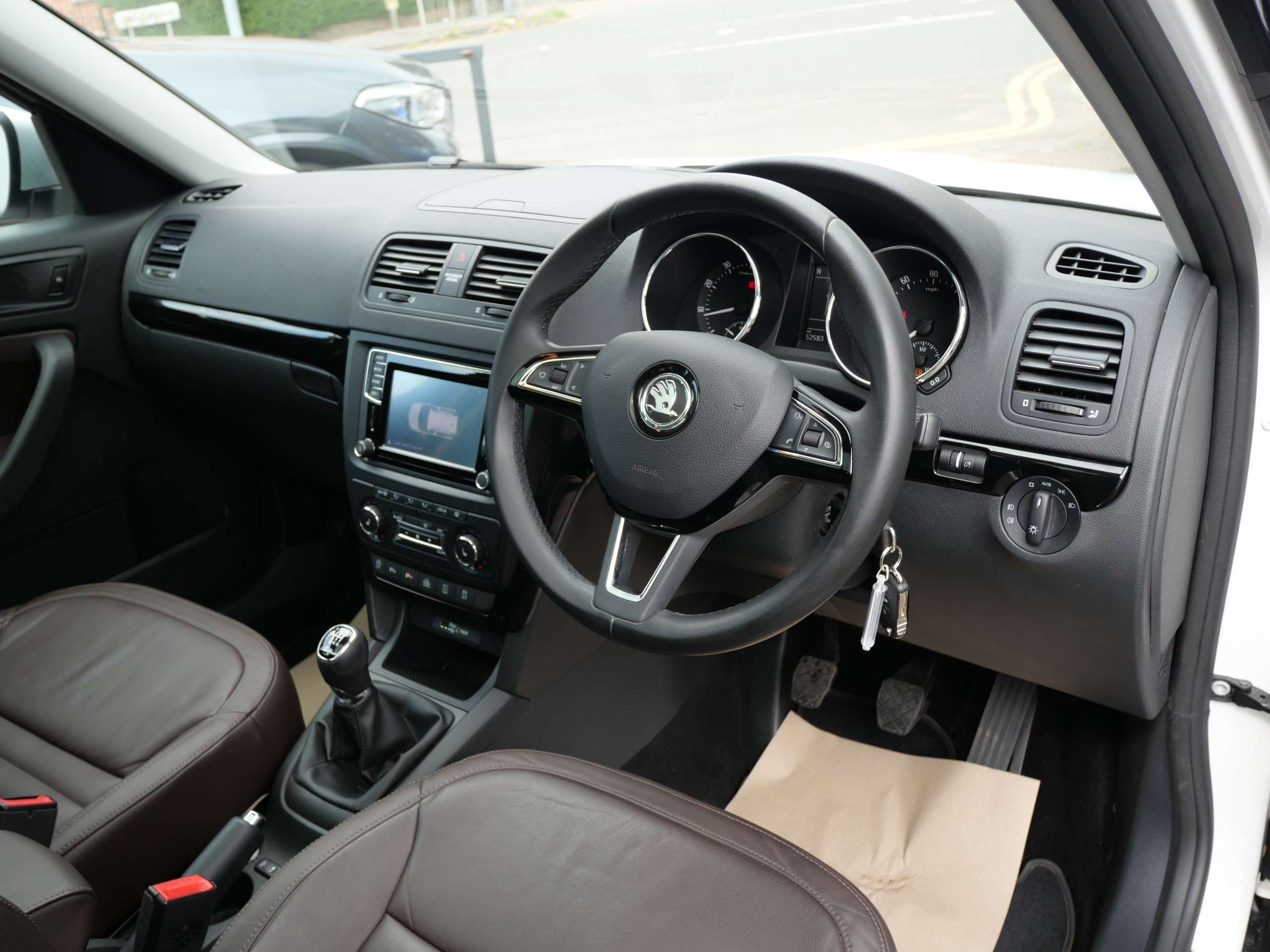 2016 SKODA YETI 2016 SKODA YETI