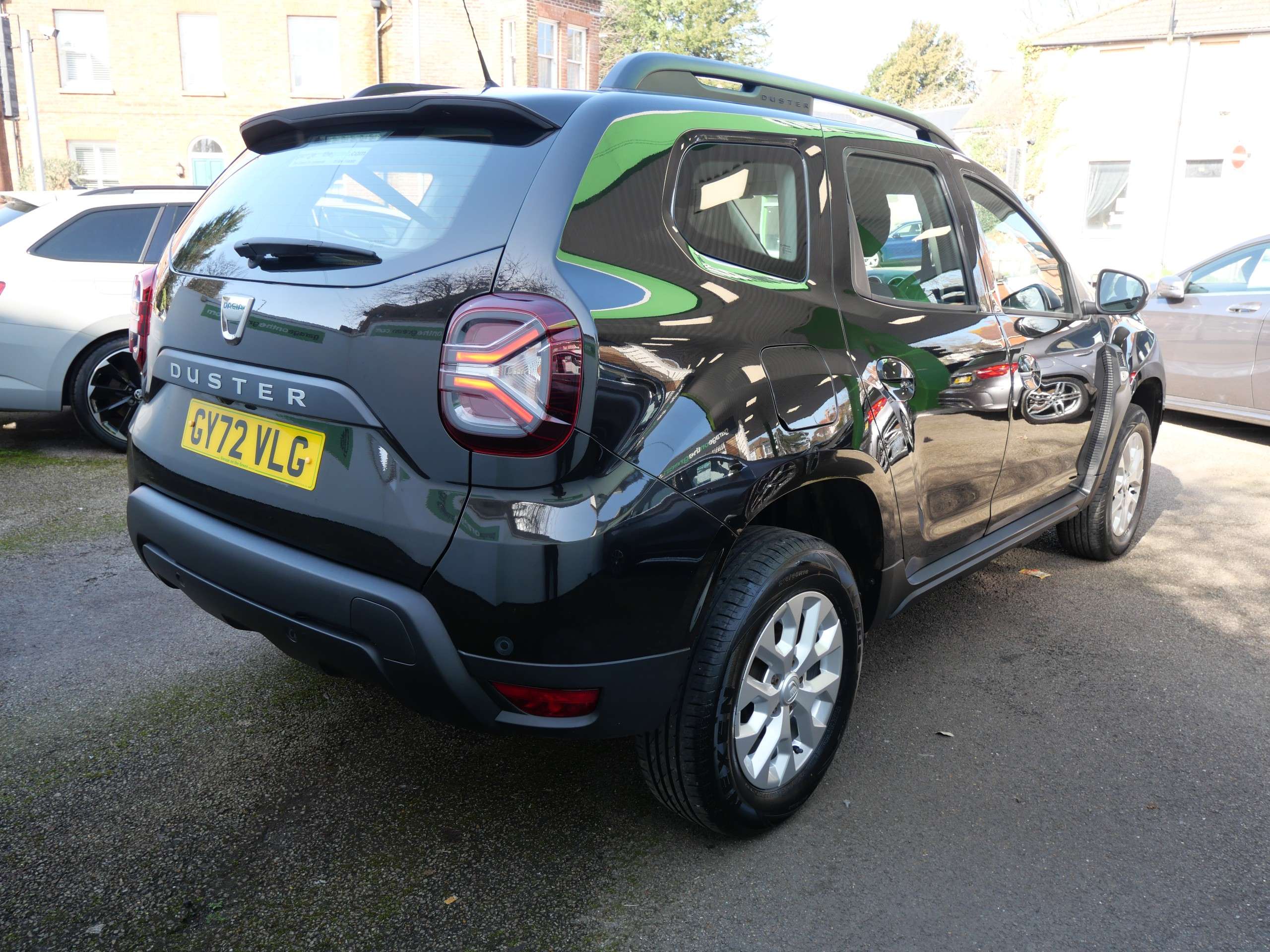 A 2022 DACIA DUSTER 1.0 TCe Comfort Euro 6 (s/s) 5dr 1 Owner A 2022 DACIA DUSTER 1.0 TCe Comfort Euro 6 (s/s) 5dr 1 Owner