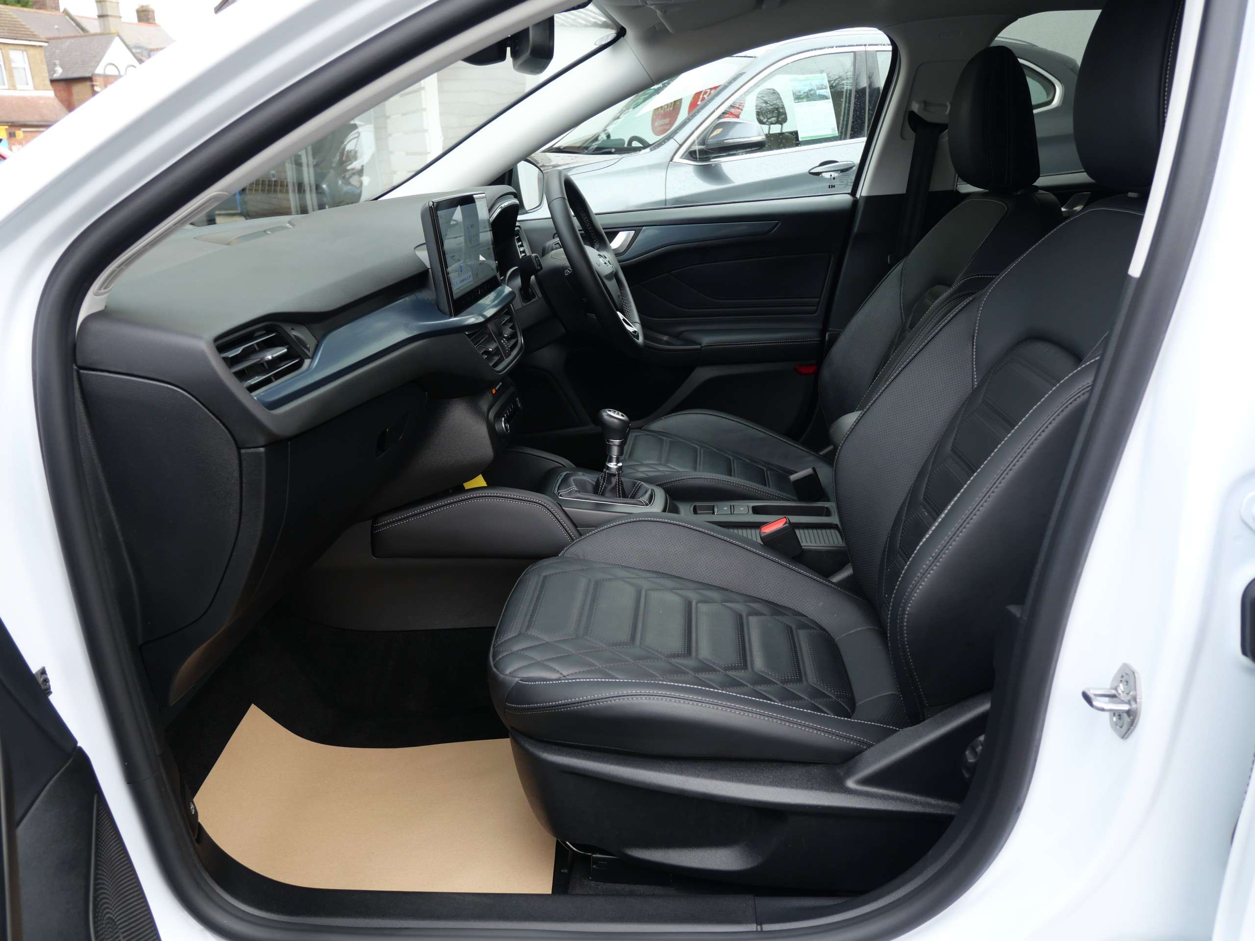 2022 FORD FOCUS 2022 FORD FOCUS