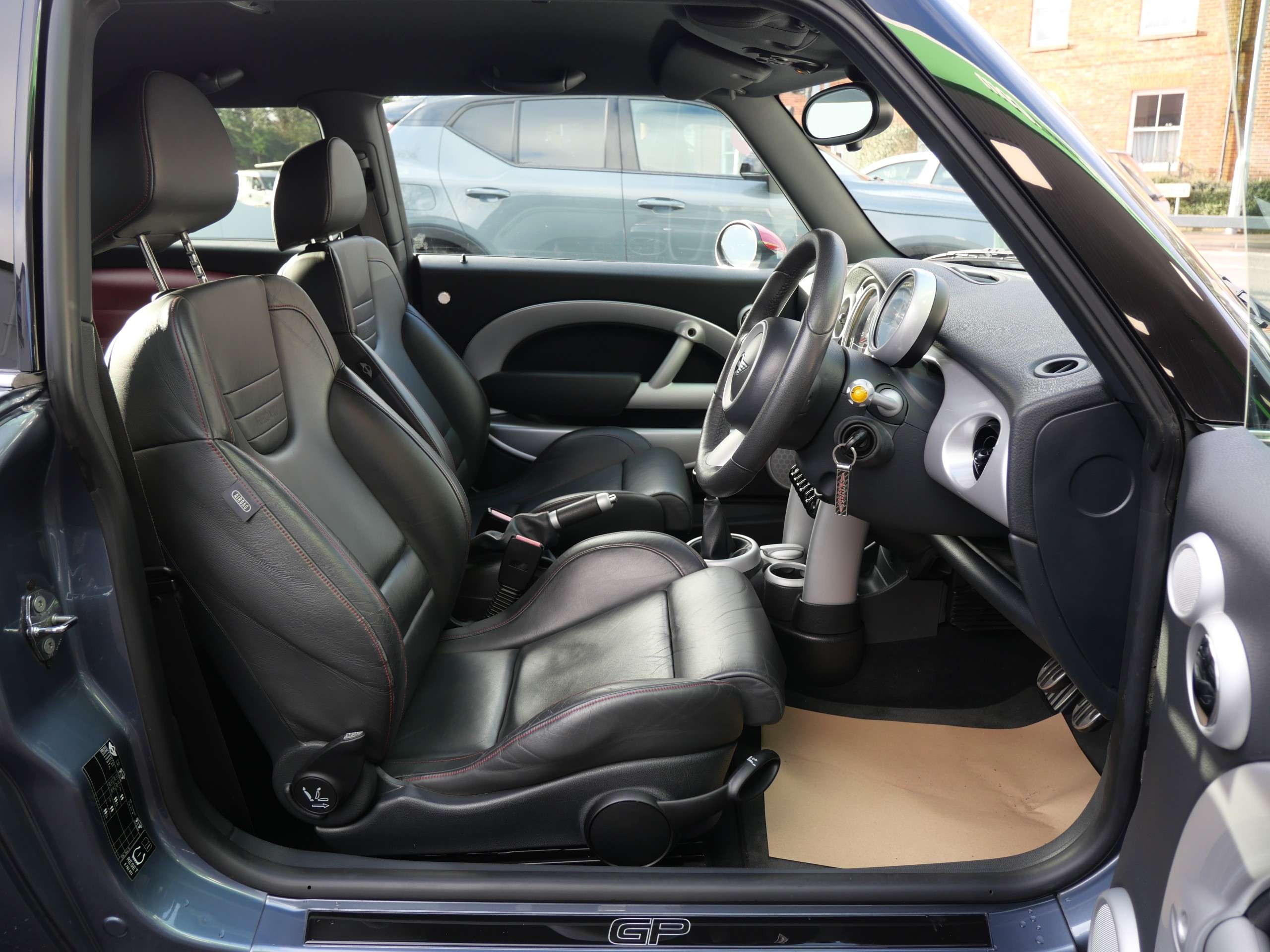 2006 MINI HATCH 2006 MINI HATCH