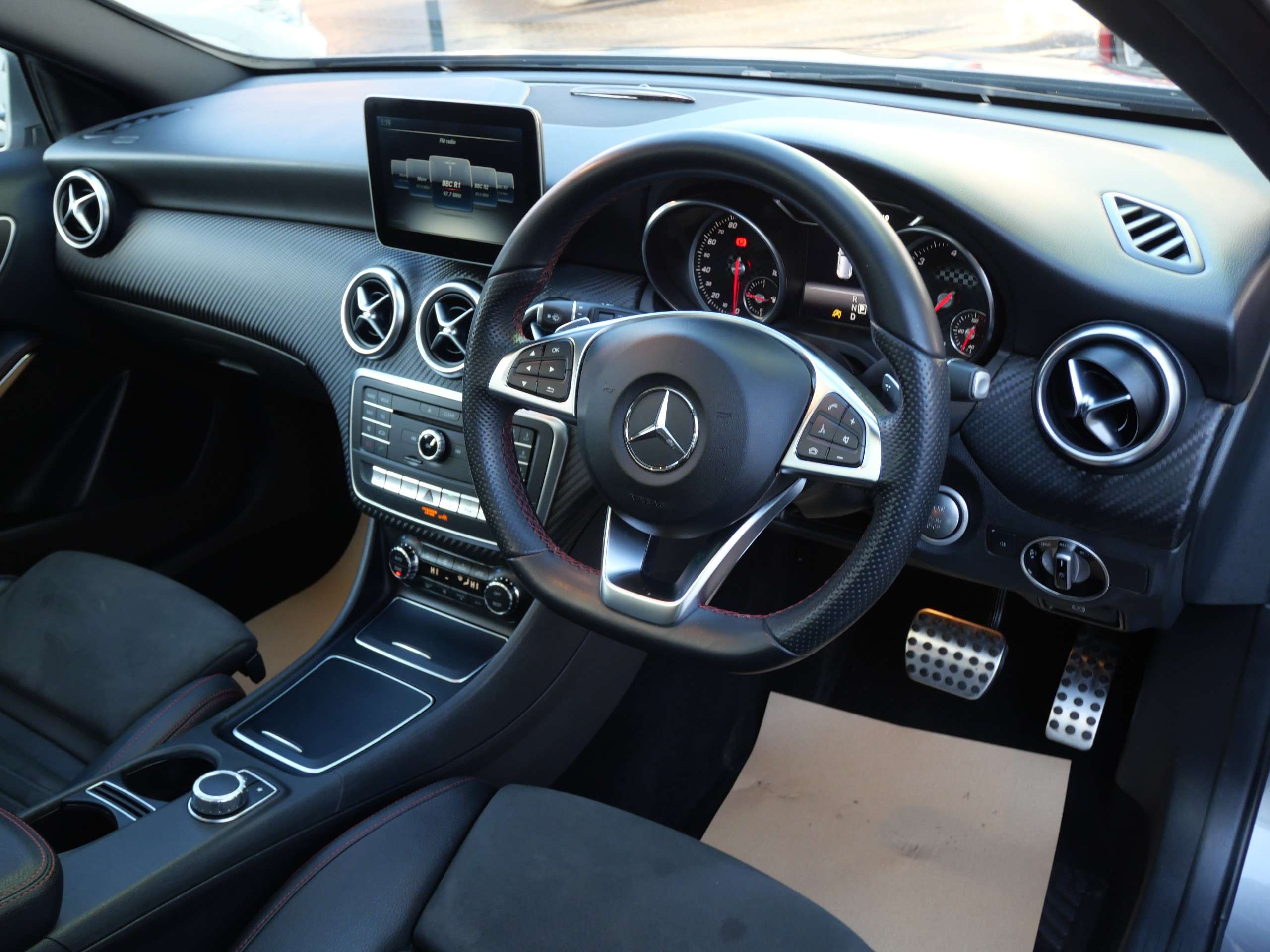 2017 MERCEDES-BENZ A CLASS 2017 MERCEDES-BENZ A CLASS