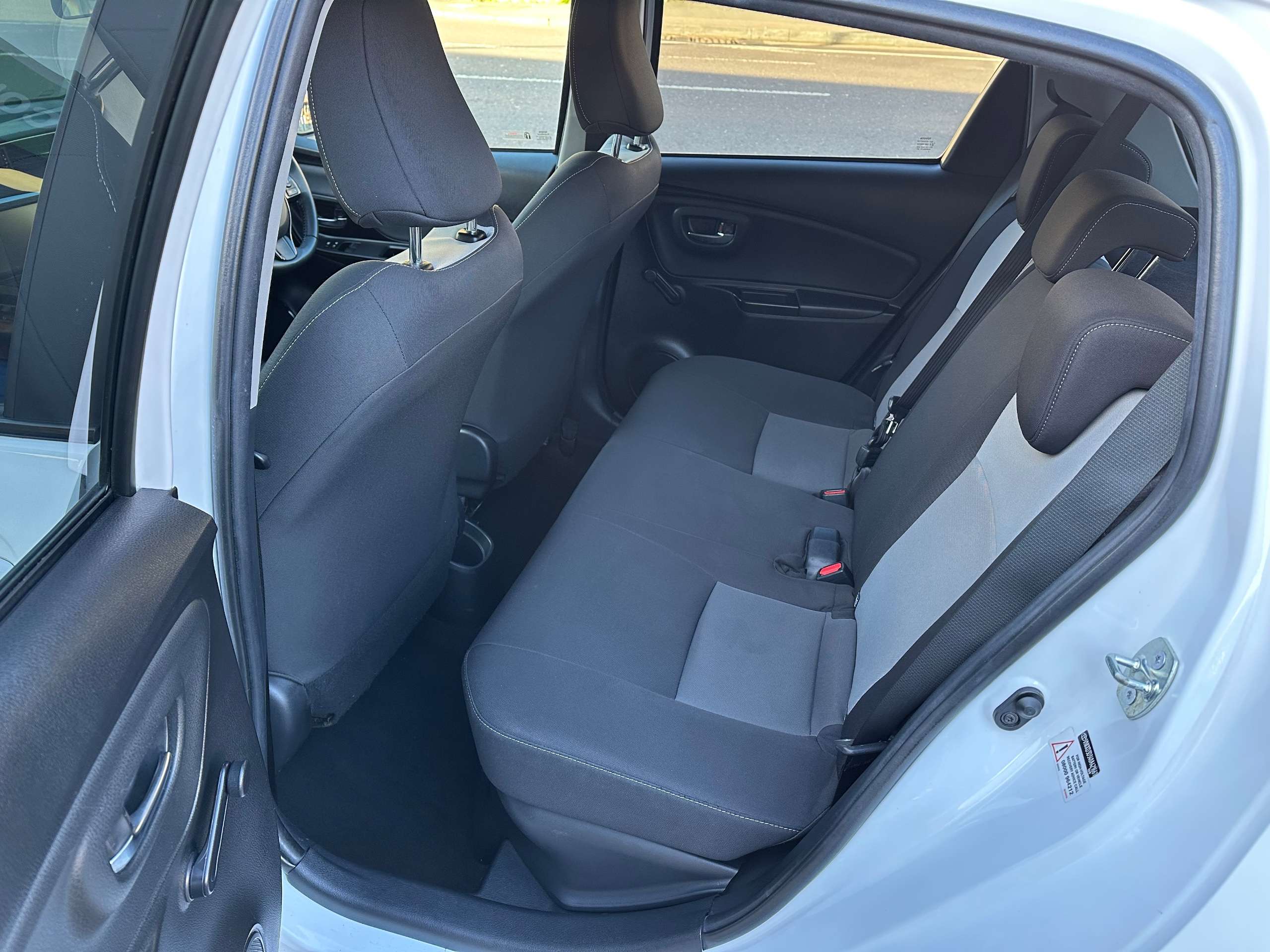 2018 TOYOTA YARIS 2018 TOYOTA YARIS