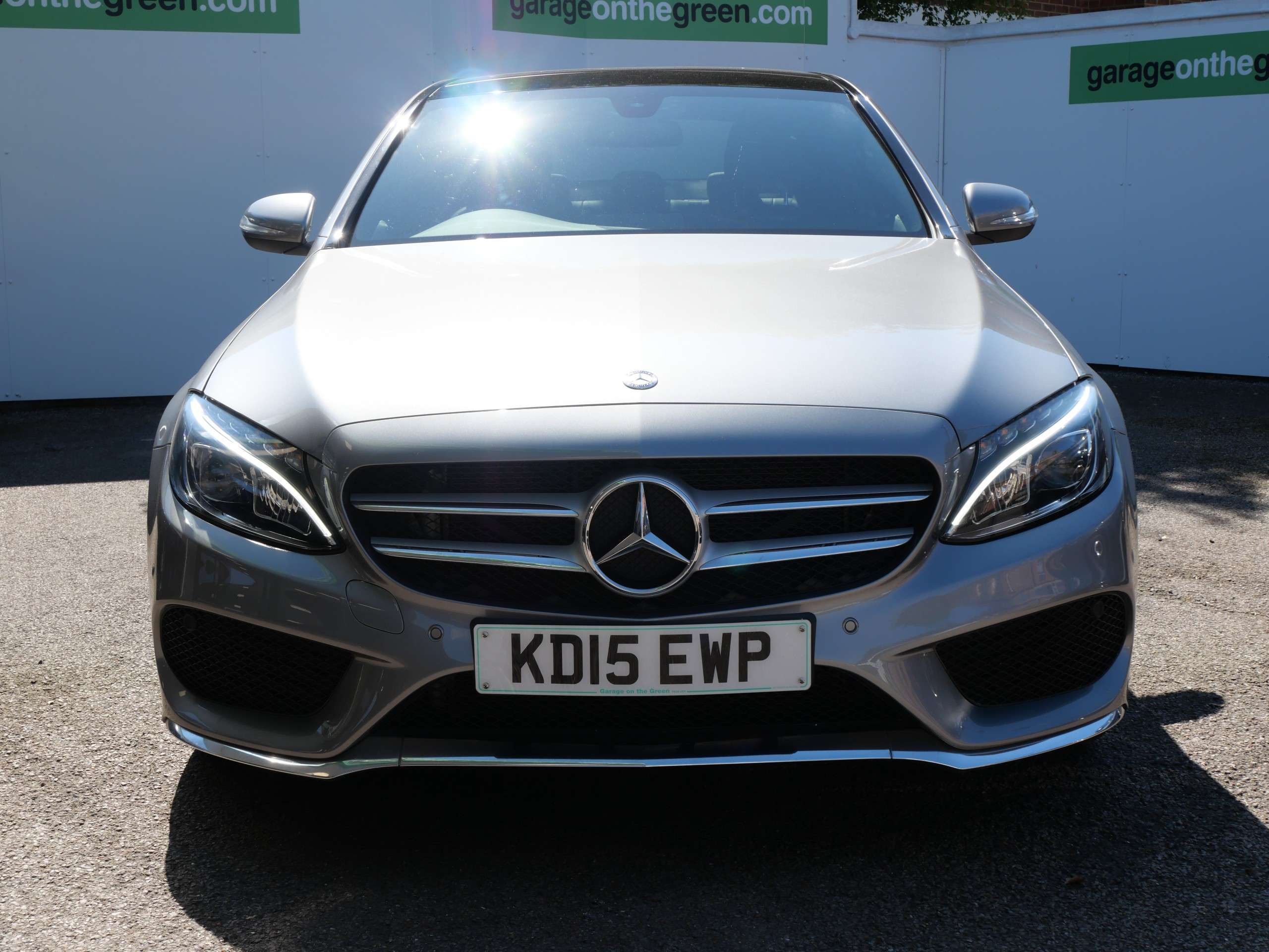 A 2015 MERCEDES-BENZ C CLASS 2.1 C220d AMG Line (Premium) 7G-Tronic+ Euro 6 (s/s) 4dr Only 18000 Miles 35 Pound Road Tax A 2015 MERCEDES-BENZ C CLASS 2.1 C220d AMG Line (Premium) 7G-Tronic+ Euro 6 (s/s) 4dr Only 18000 Miles 35 Pound Road Tax