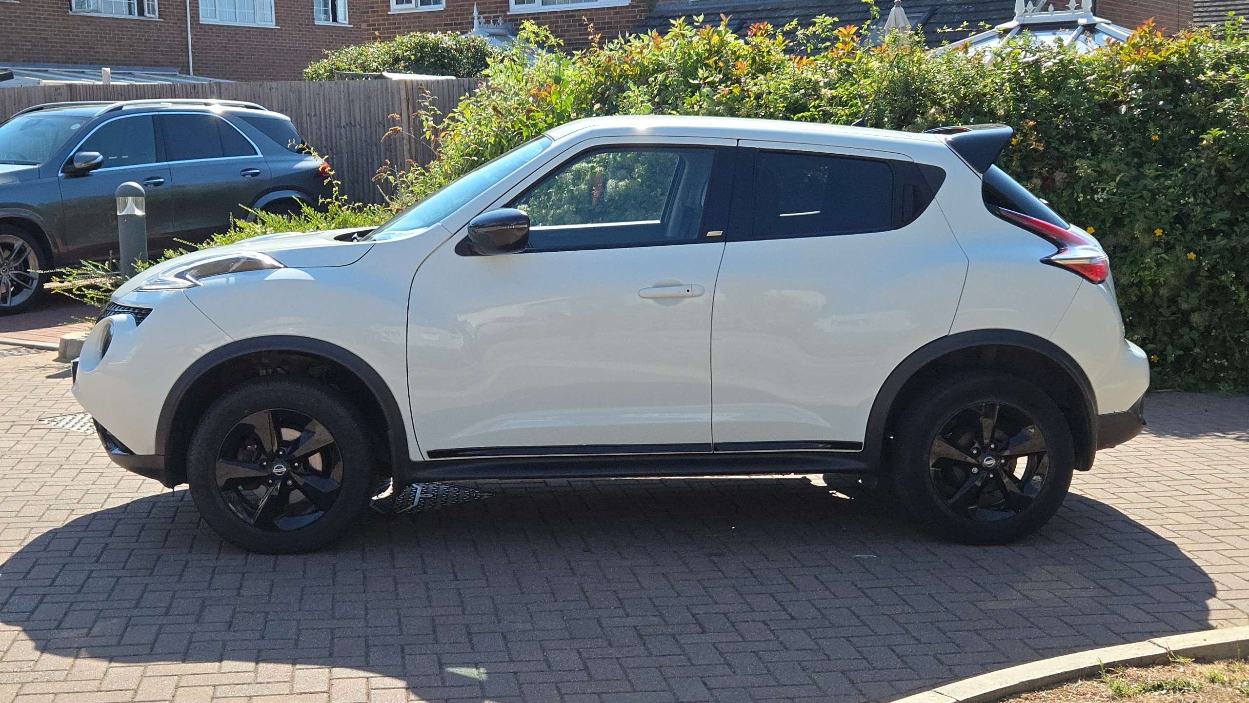 A 2019 NISSAN JUKE 1.6 Bose Personal Edition XTRON Euro 6 5dr 36000 Miles A 2019 NISSAN JUKE 1.6 Bose Personal Edition XTRON Euro 6 5dr 36000 Miles