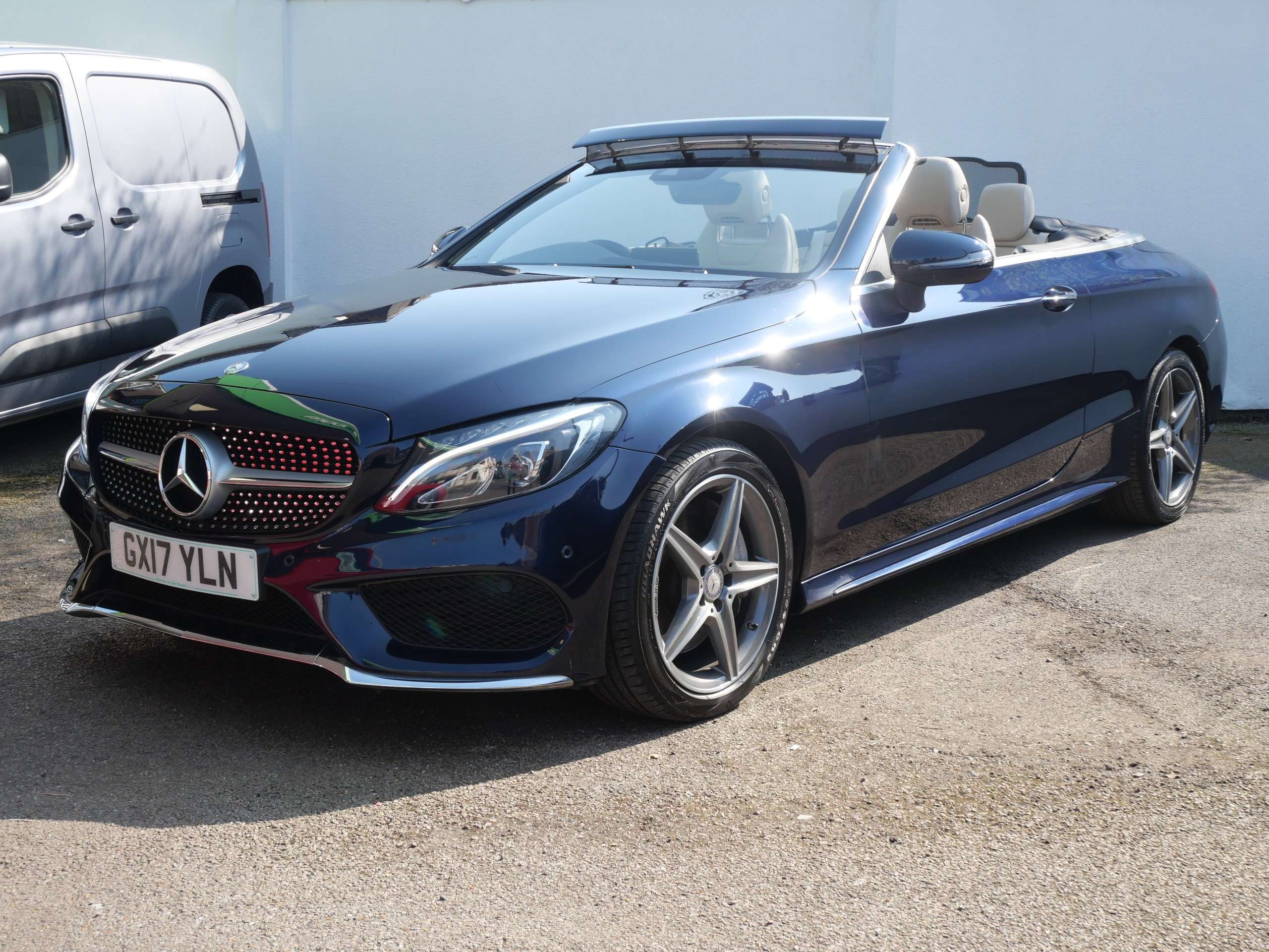 A 2017 MERCEDES-BENZ C CLASS 2.1 C250d AMG Line (Premium Plus) G-Tronic+ Euro 6 (s/s) 2dr A 2017 MERCEDES-BENZ C CLASS 2.1 C250d AMG Line (Premium Plus) G-Tronic+ Euro 6 (s/s) 2dr