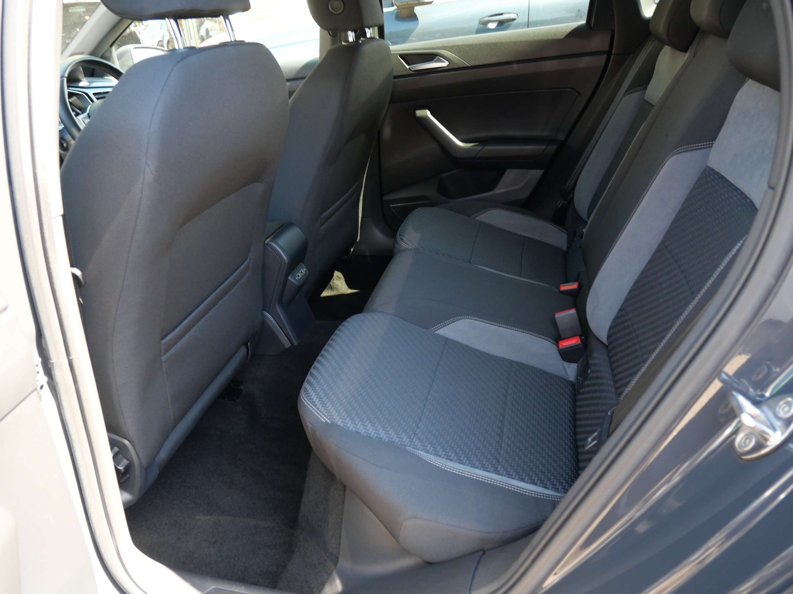2019 VOLKSWAGEN POLO 2019 VOLKSWAGEN POLO