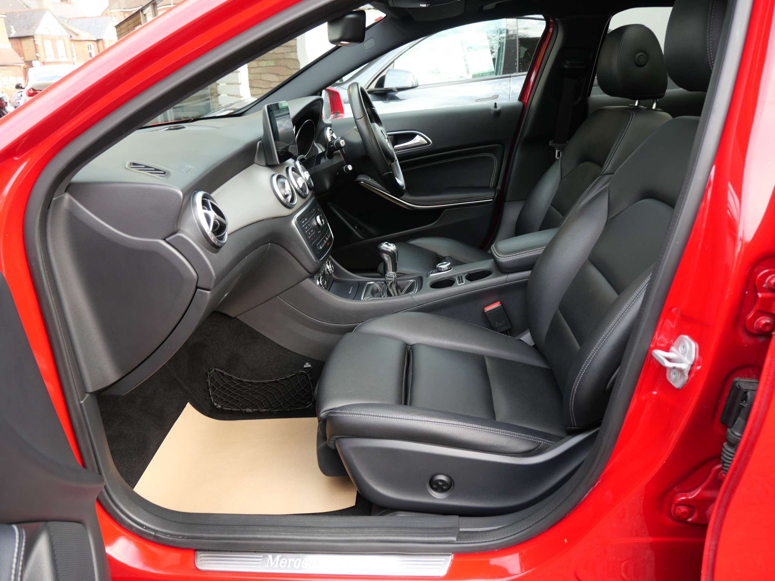 2016 MERCEDES-BENZ GLA 2016 MERCEDES-BENZ GLA