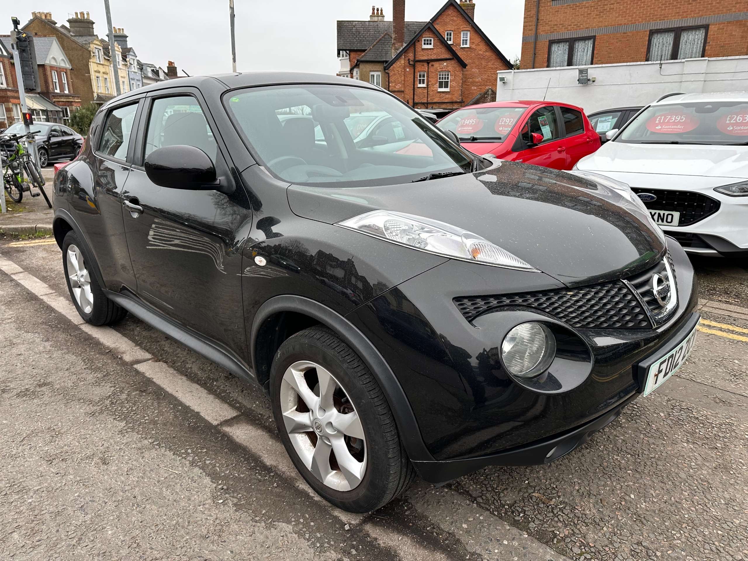 A 2012 NISSAN JUKE 1.6 Acenta Euro 5 (s/s) 5dr Only 31000 Miles A 2012 NISSAN JUKE 1.6 Acenta Euro 5 (s/s) 5dr Only 31000 Miles