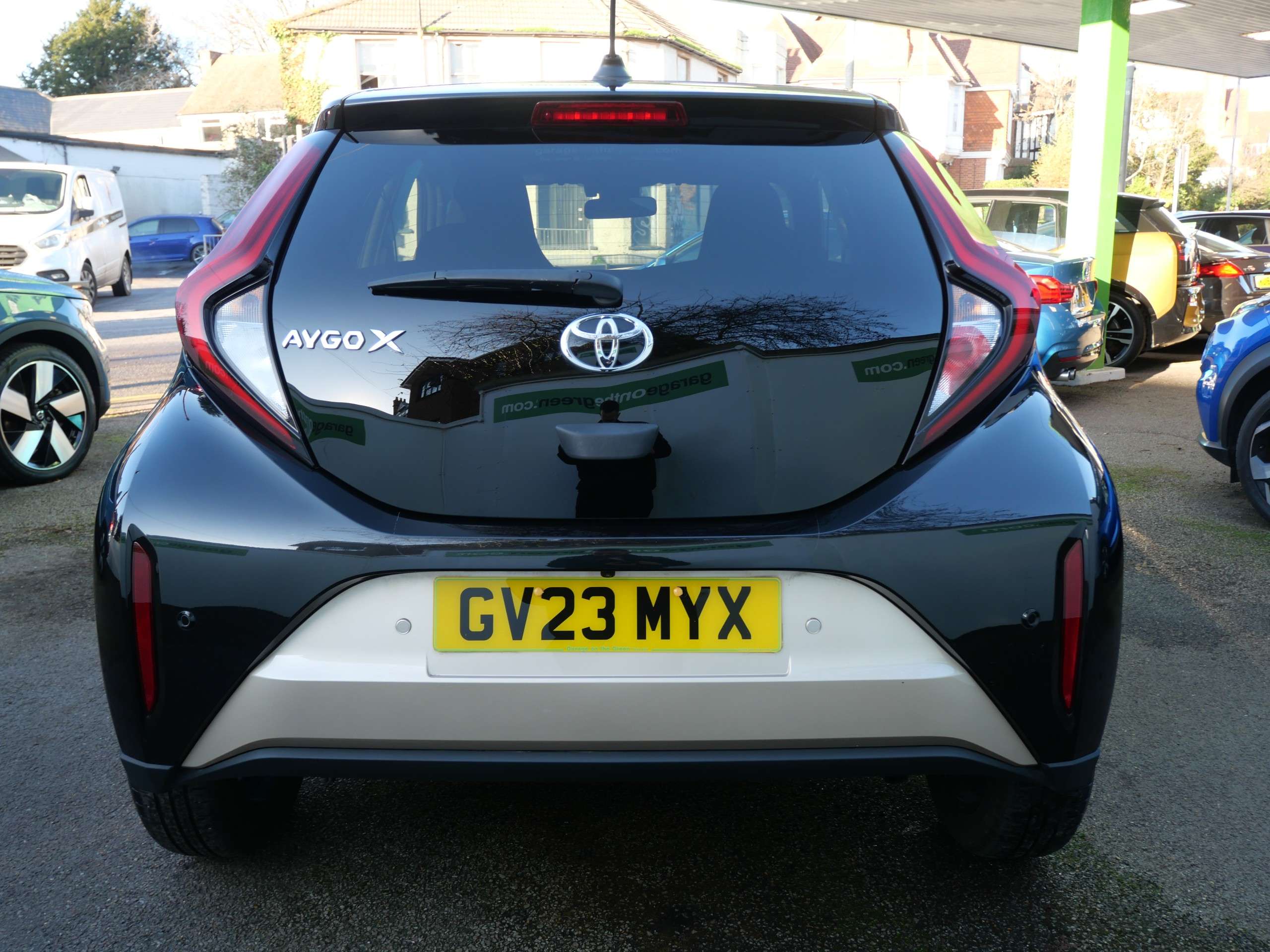 2023 TOYOTA AYGO X 2023 TOYOTA AYGO X