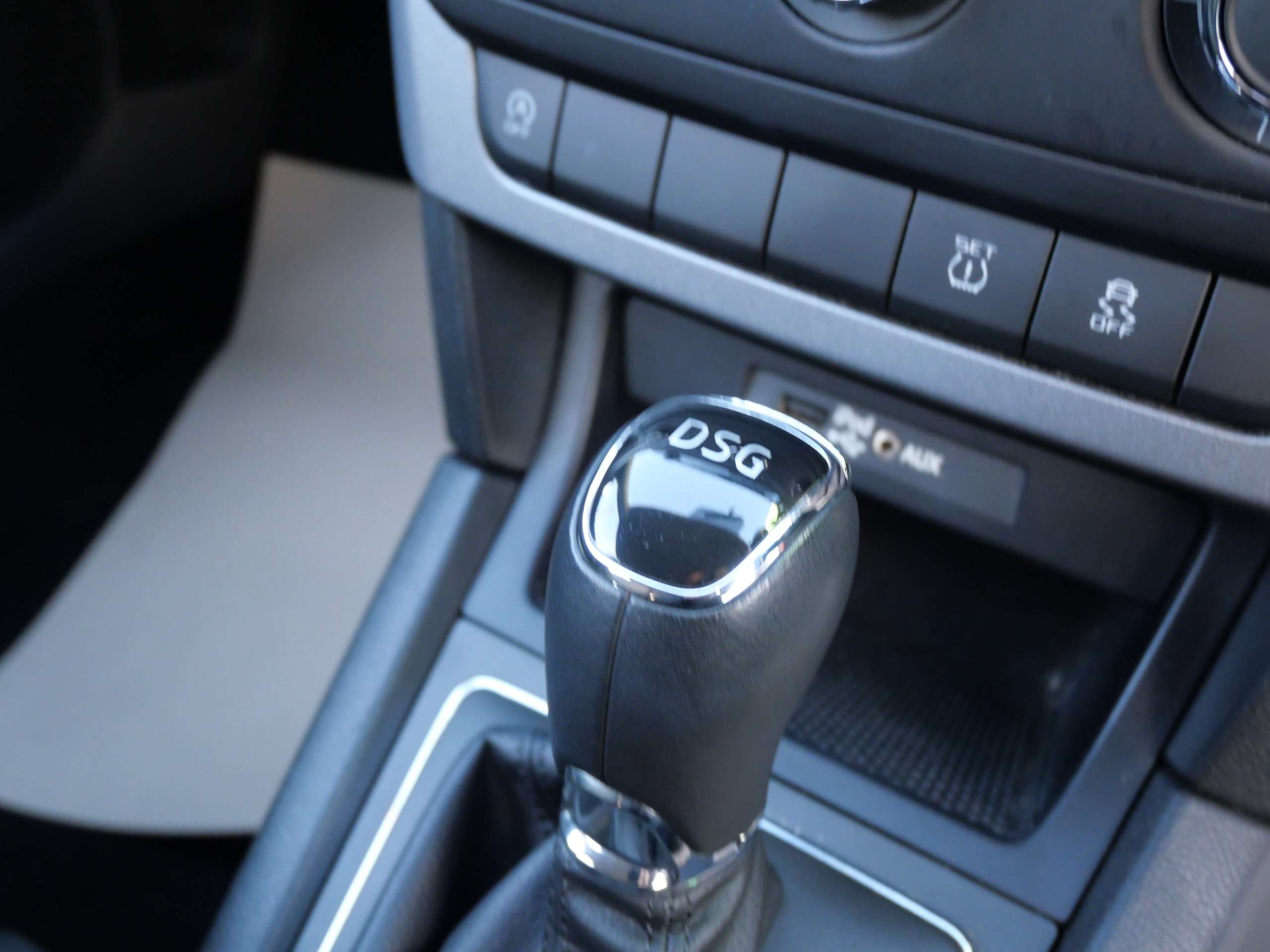 2015 SKODA YETI 2015 SKODA YETI