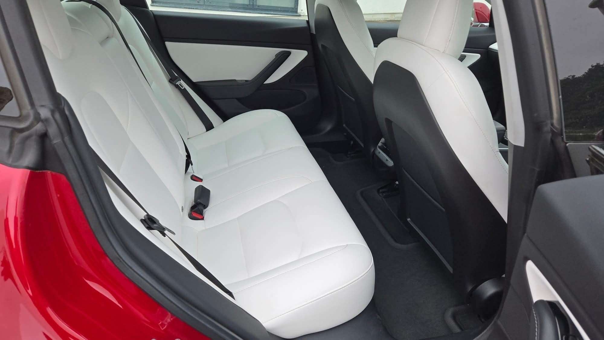 2019 TESLA MODEL 3 2019 TESLA MODEL 3