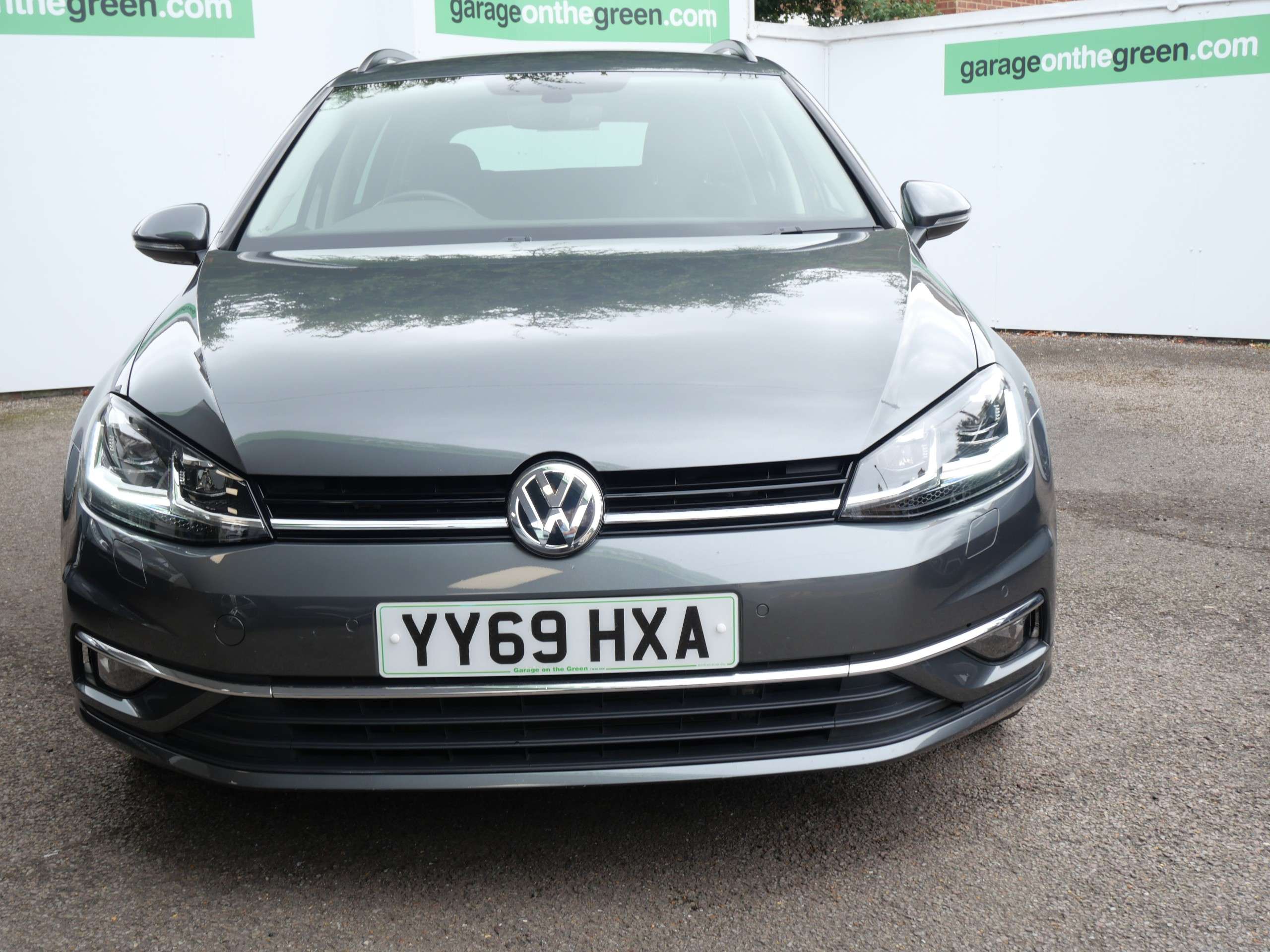 A 2019 VOLKSWAGEN GOLF 1.5 TSI EVO Match Edition DSG Euro 6 (s/s) 5dr Only 21000 Miles A 2019 VOLKSWAGEN GOLF 1.5 TSI EVO Match Edition DSG Euro 6 (s/s) 5dr Only 21000 Miles
