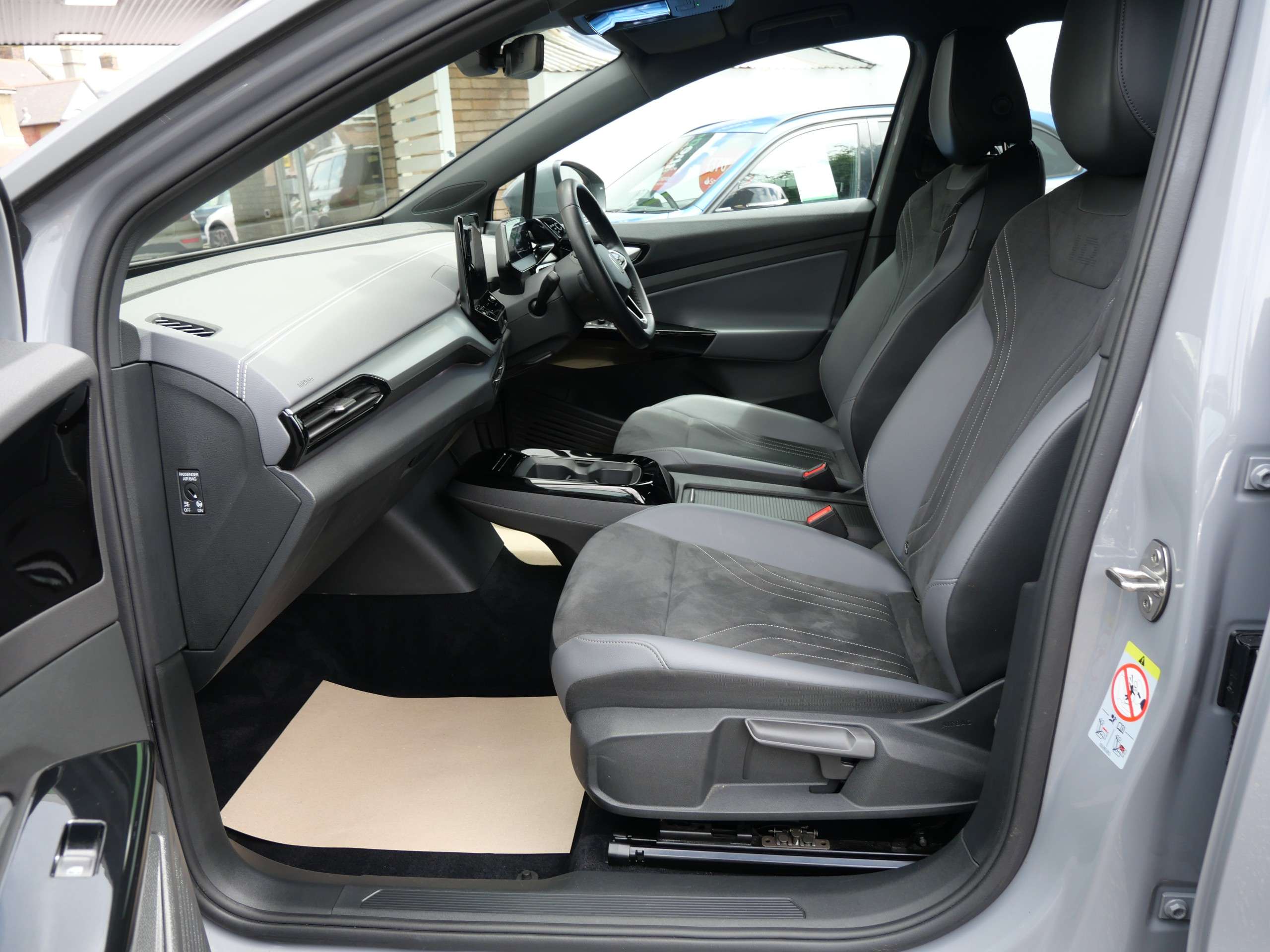 2023 VOLKSWAGEN ID.4 2023 VOLKSWAGEN ID.4