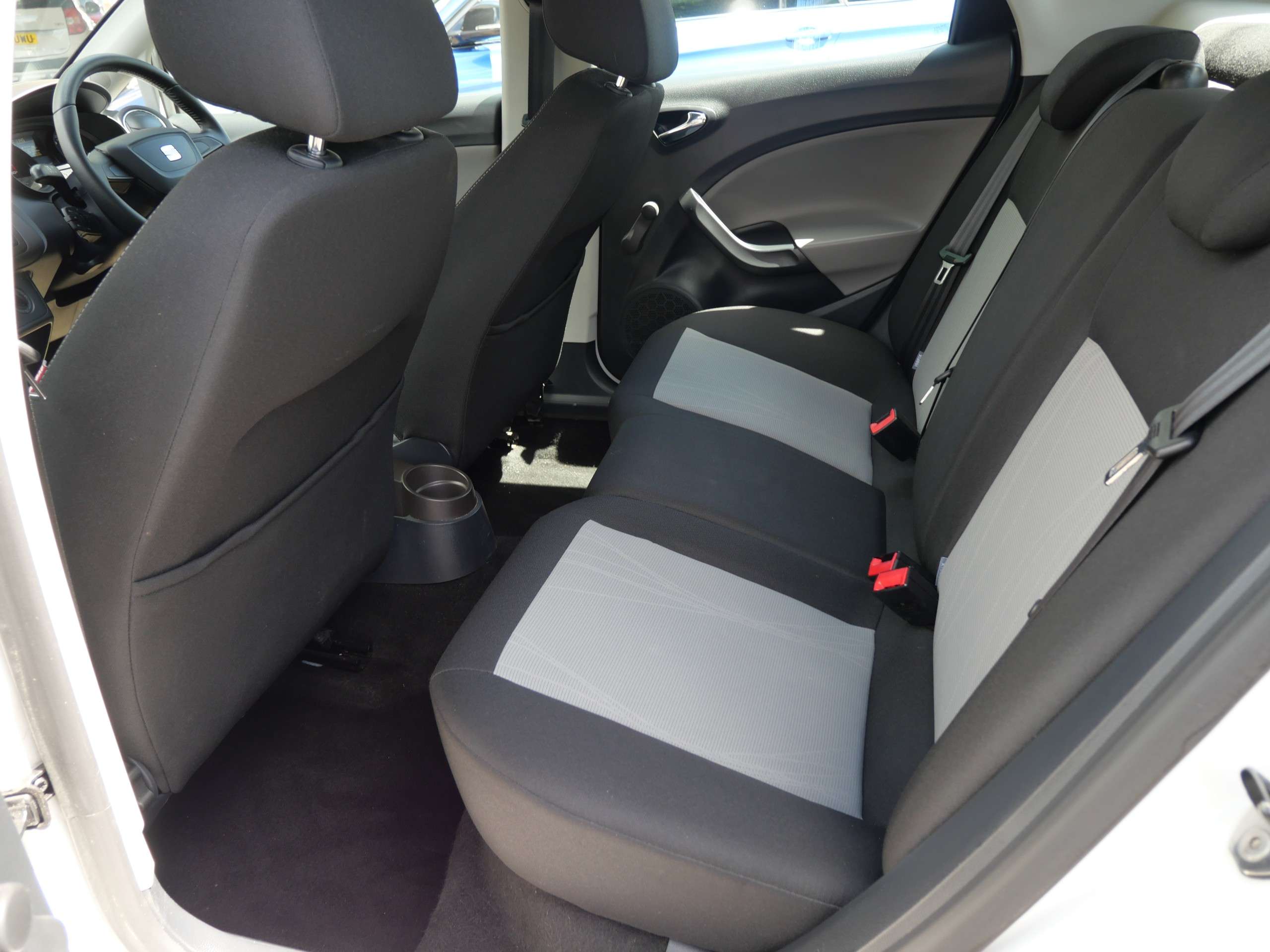 2013 SEAT IBIZA 2013 SEAT IBIZA