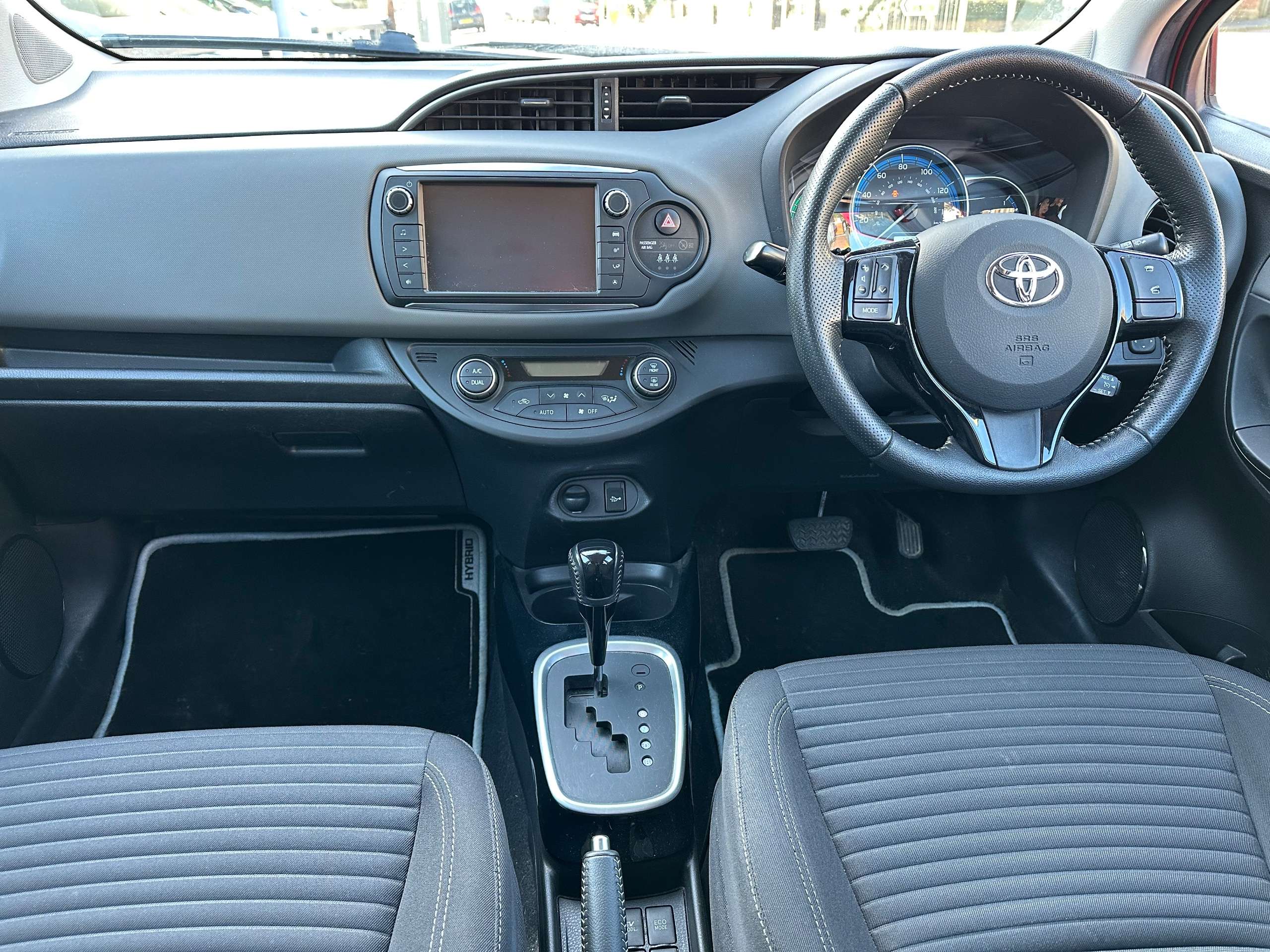 2016 TOYOTA YARIS 2016 TOYOTA YARIS