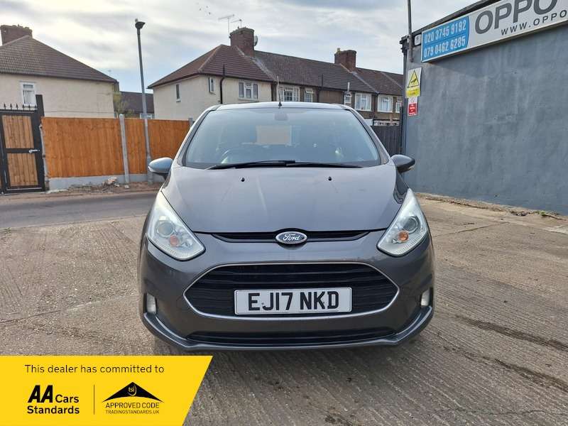 A 2017 FORD B-MAX 1.0T EcoBoost Titanium Navigator MPV 5dr Petrol Manual Euro 6 (100 ps) A 2017 FORD B-MAX 1.0T EcoBoost Titanium Navigator MPV 5dr Petrol Manual Euro 6 (100 ps)