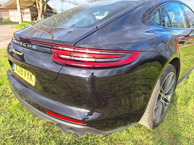 2019 PORSCHE PANAMERA 2019 PORSCHE PANAMERA