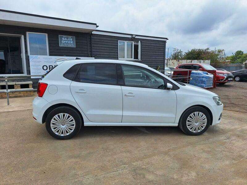 2015 VOLKSWAGEN POLO 2015 VOLKSWAGEN POLO