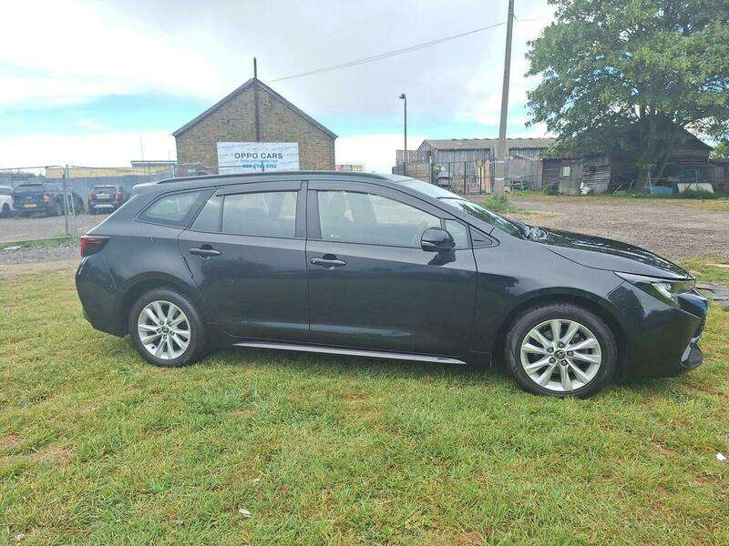 A 2023 TOYOTA COROLLA 1.8 VVT-h Icon Touring Sports 5dr Petrol Hybrid CVT Euro 6 (s/s) (140 ps) A 2023 TOYOTA COROLLA 1.8 VVT-h Icon Touring Sports 5dr Petrol Hybrid CVT Euro 6 (s/s) (140 ps)