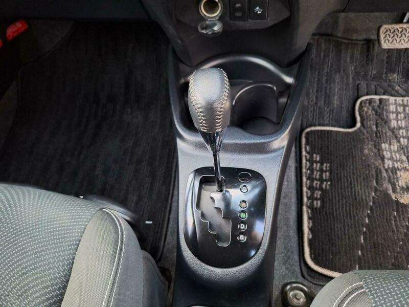 2018 TOYOTA YARIS 2018 TOYOTA YARIS