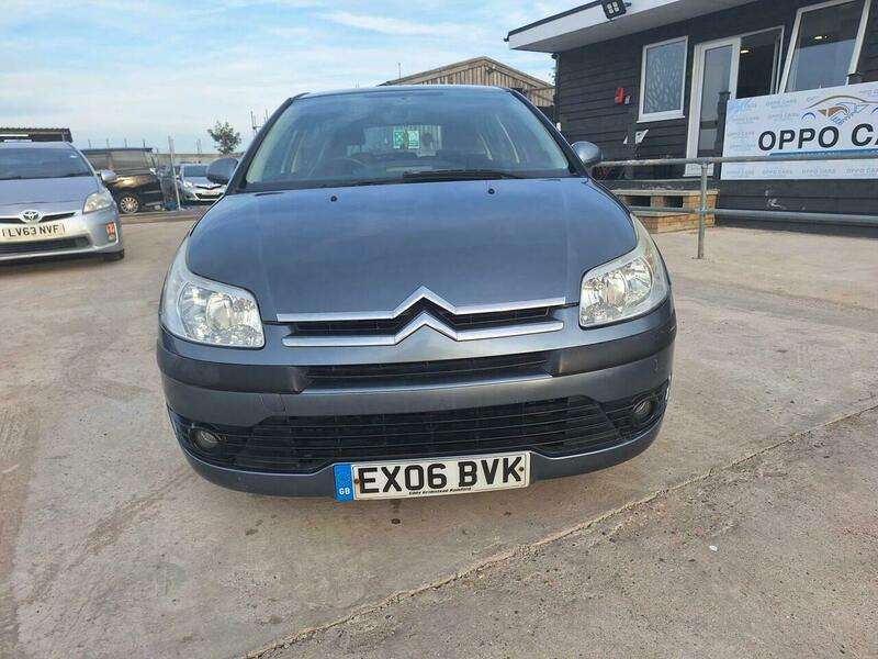 A 2006 CITROEN C4 1.6 i 16V SX A 2006 CITROEN C4 1.6 i 16V SX