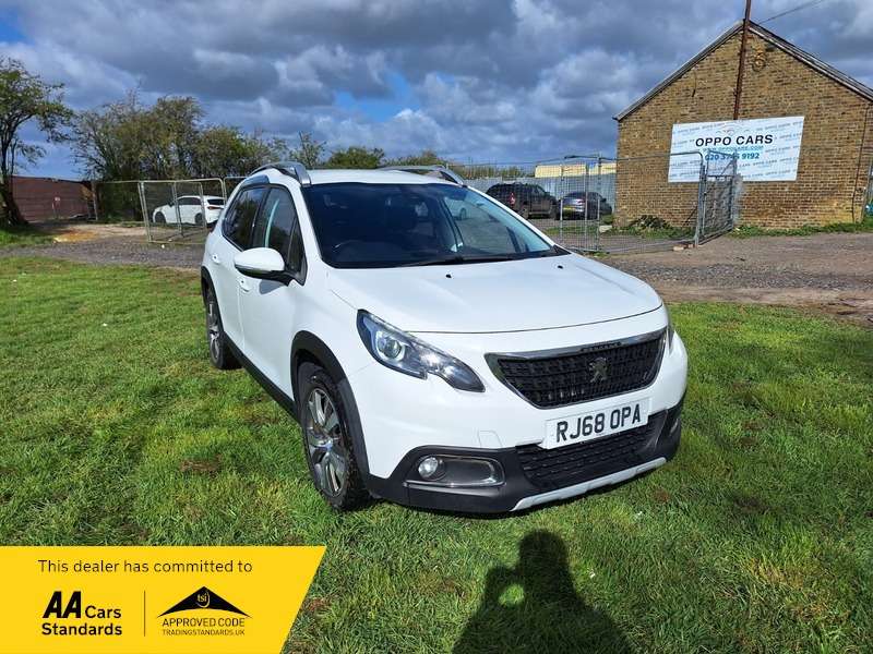 A 2018 PEUGEOT 2008 1.2 PureTech GPF Allure SUV 5dr Petrol EAT Euro 6 (s/s) (110 ps) A 2018 PEUGEOT 2008 1.2 PureTech GPF Allure SUV 5dr Petrol EAT Euro 6 (s/s) (110 ps)