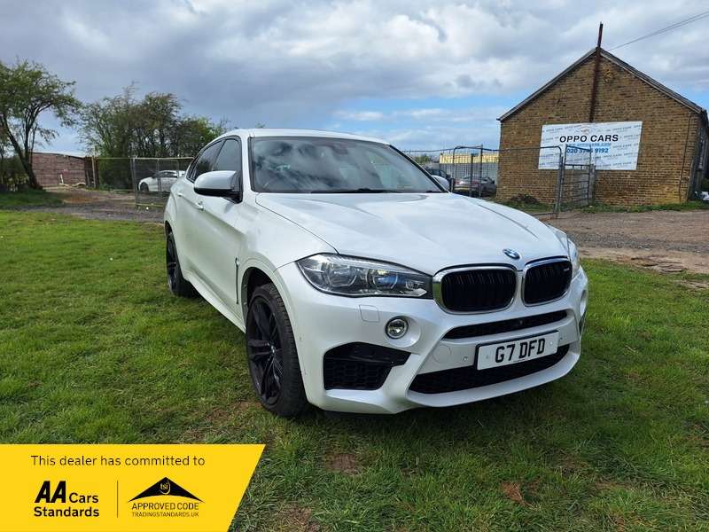 A 2016 BMW X6 4.4 BiTurbo V8 SUV 5dr Petrol Auto xDrive Euro 6 (s/s) (575 bhp) A 2016 BMW X6 4.4 BiTurbo V8 SUV 5dr Petrol Auto xDrive Euro 6 (s/s) (575 bhp)
