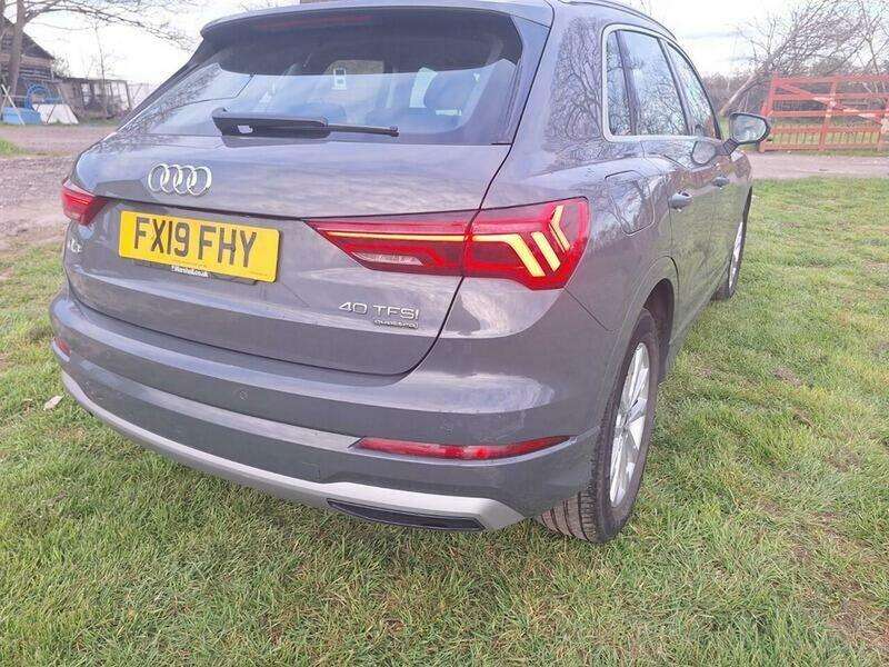 2019 AUDI Q3 2019 AUDI Q3