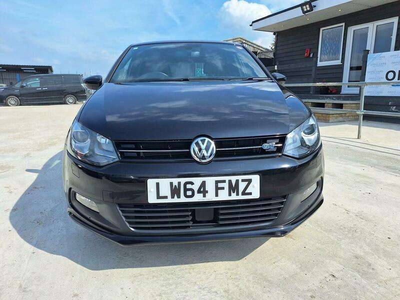 A 2014 VOLKSWAGEN POLO 1.2 TSI BlueMotion Tech SE A 2014 VOLKSWAGEN POLO 1.2 TSI BlueMotion Tech SE