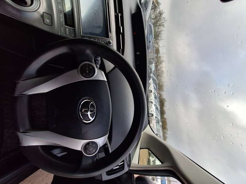 2014 TOYOTA PRIUS 2014 TOYOTA PRIUS