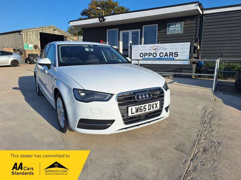 A 2015 AUDI A3 2.0 TFSI Sport A 2015 AUDI A3 2.0 TFSI Sport