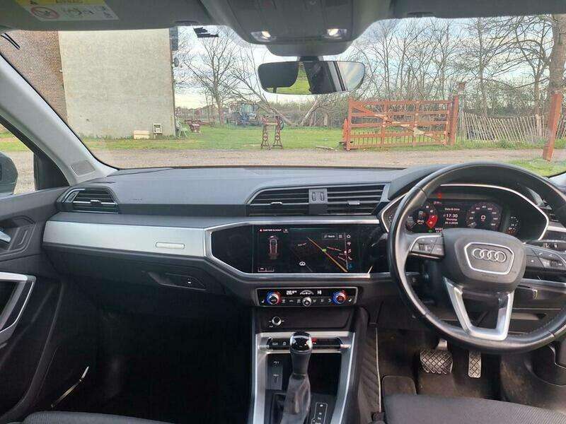 2019 AUDI Q3 2019 AUDI Q3