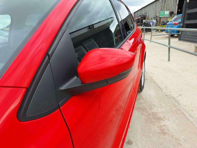 A 2014 VOLKSWAGEN POLO 1.2 TSI BlueMotion Tech beats A 2014 VOLKSWAGEN POLO 1.2 TSI BlueMotion Tech beats