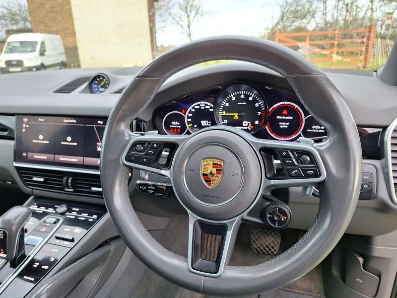 2022 PORSCHE CAYENNE 2022 PORSCHE CAYENNE
