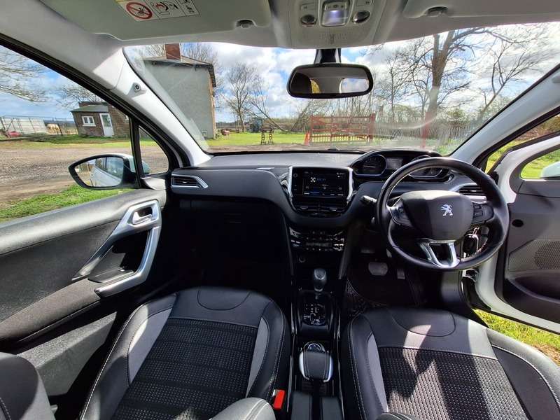 2018 PEUGEOT 2008 2018 PEUGEOT 2008