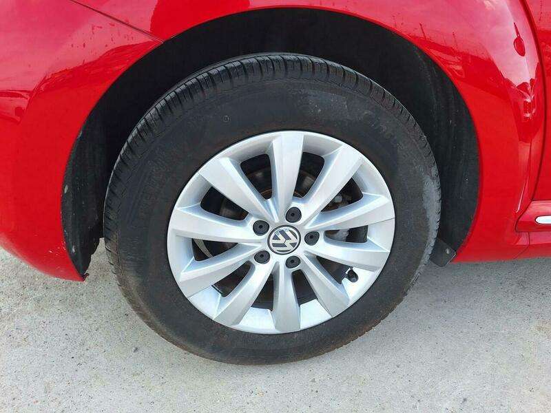2014 VOLKSWAGEN BEETLE 2014 VOLKSWAGEN BEETLE