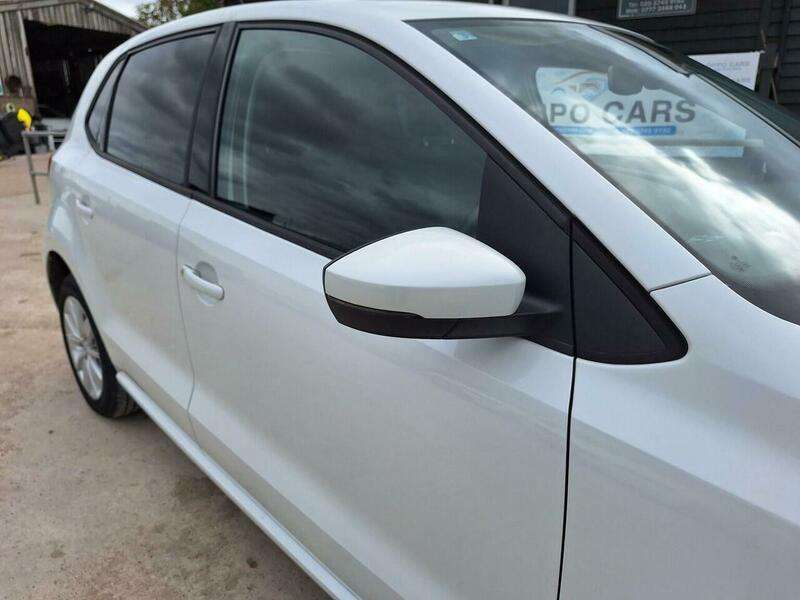 2015 VOLKSWAGEN POLO 2015 VOLKSWAGEN POLO