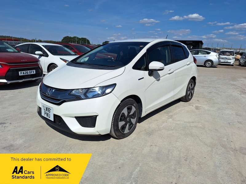 A 2016 HONDA JAZZ Hatchback (2015 - 2017) A 2016 HONDA JAZZ Hatchback (2015 - 2017)